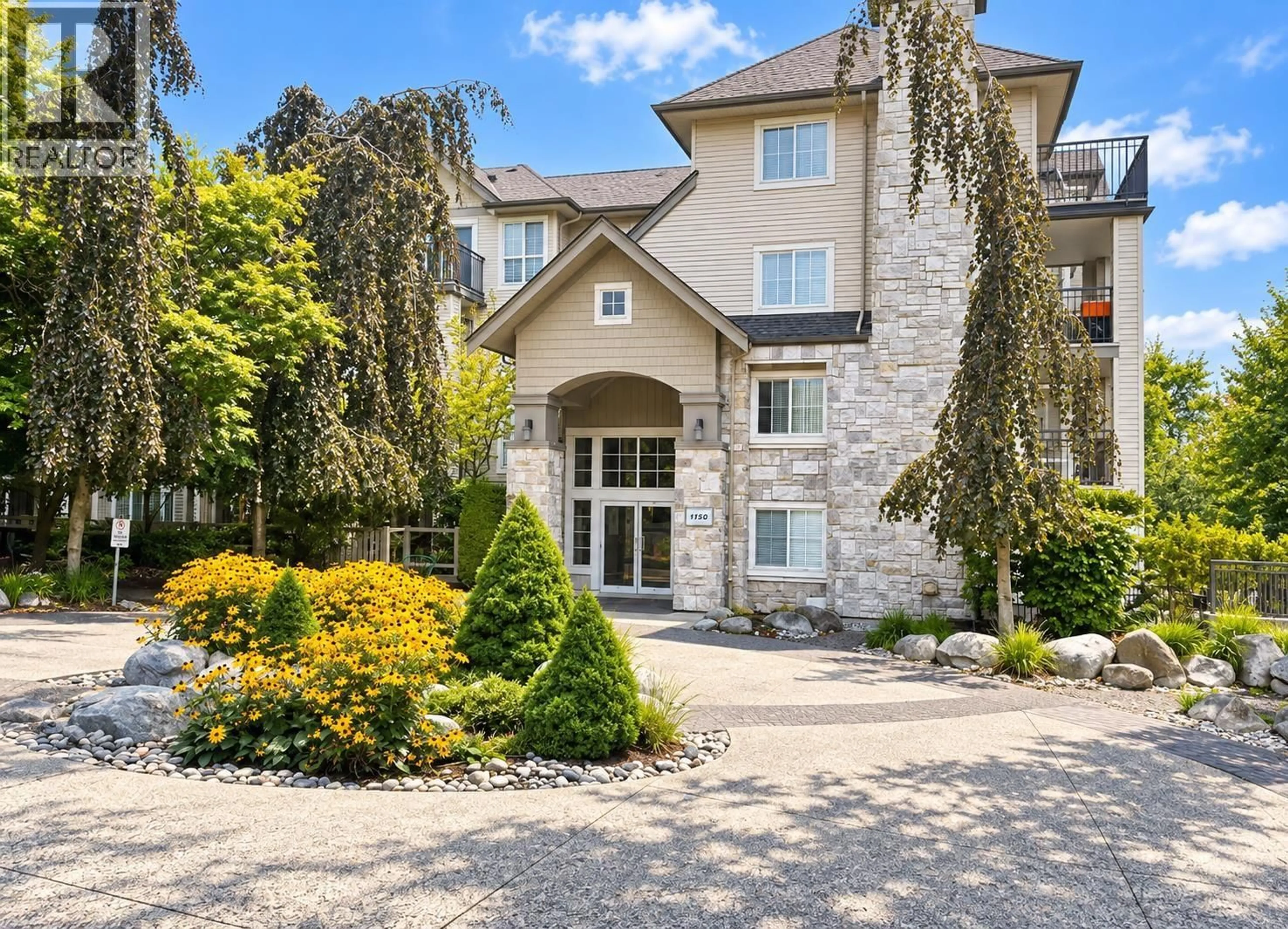Unknown for 310 - 1150 29TH STREET, North Vancouver British Columbia V7K3E2