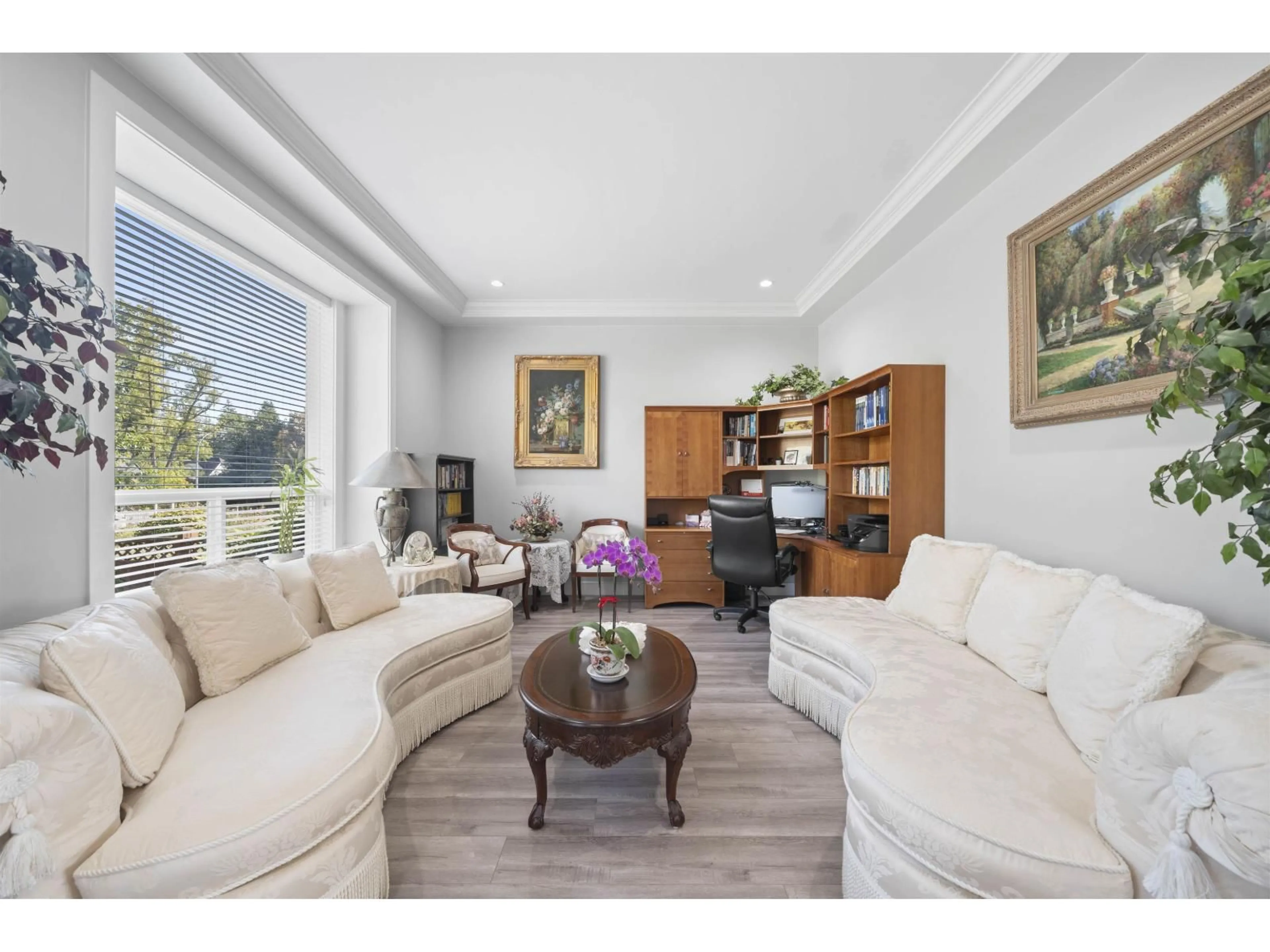Living room with furniture, unknown for 20576 70 AVENUE, Langley British Columbia V2Y0W4