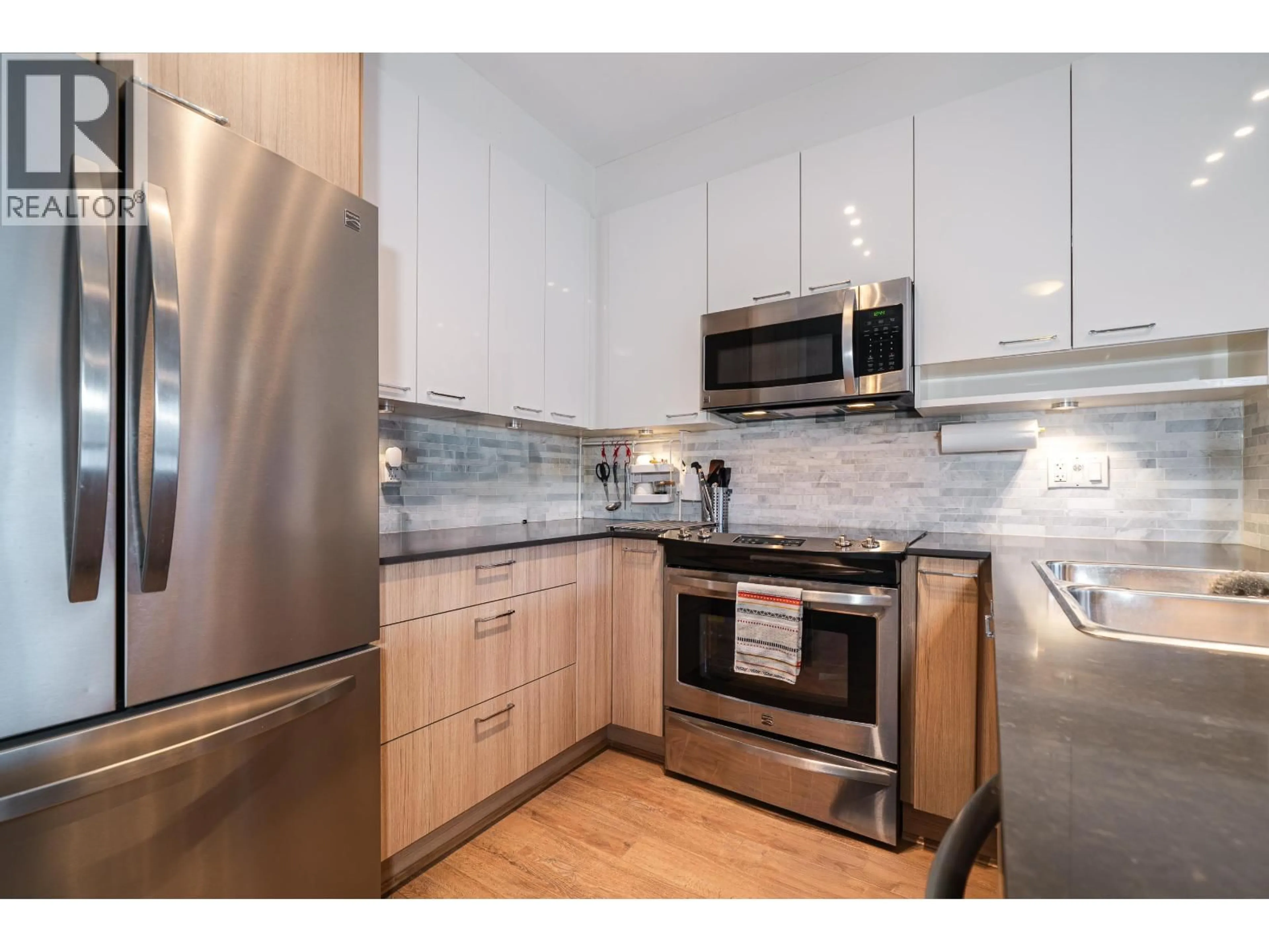 Unknown for 409 - 210 LEBLEU STREET, Coquitlam British Columbia V3K4L6