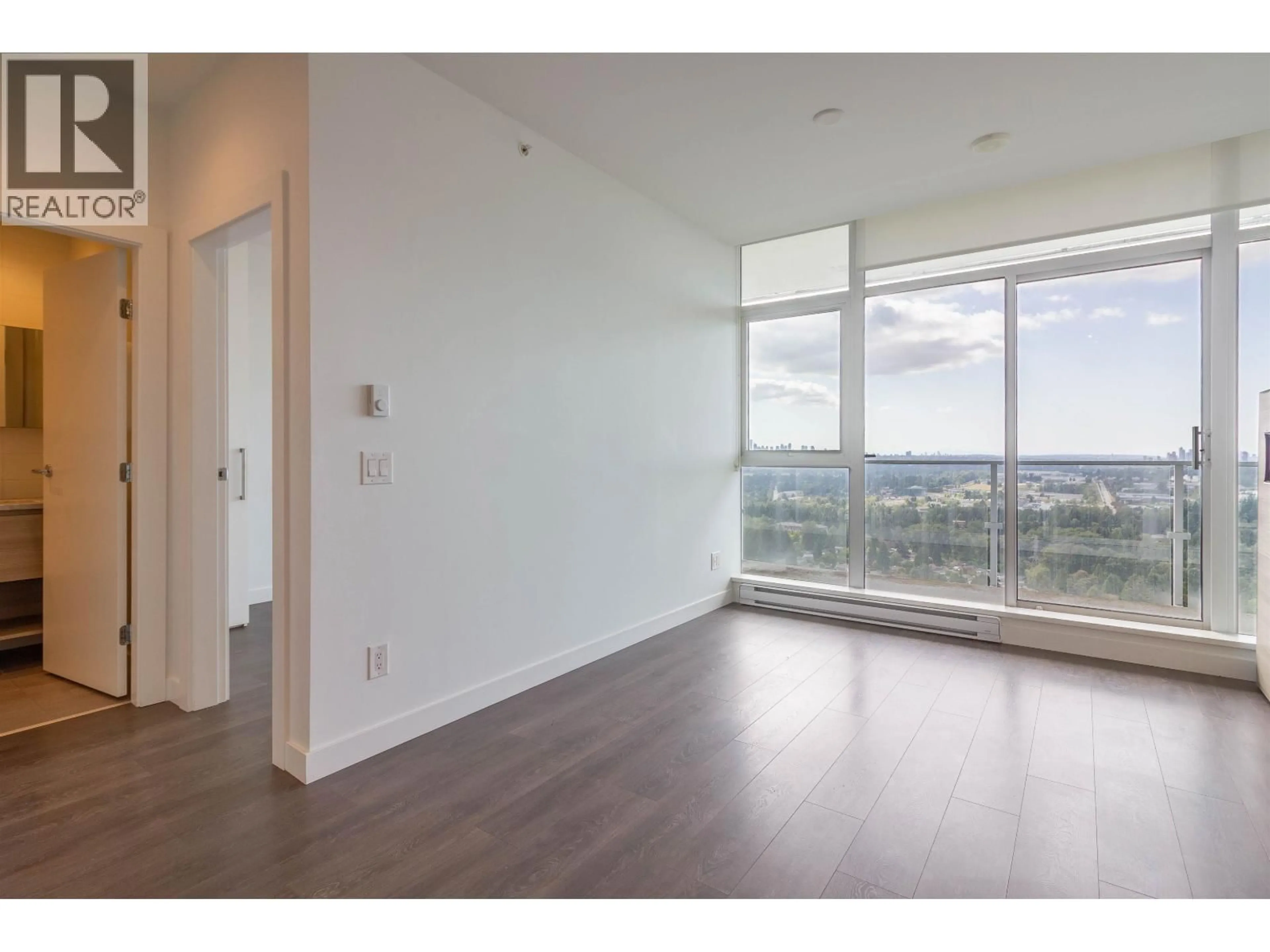 A pic of a room for 2705 - 652 WHITING WAY, Coquitlam British Columbia V3J0K3