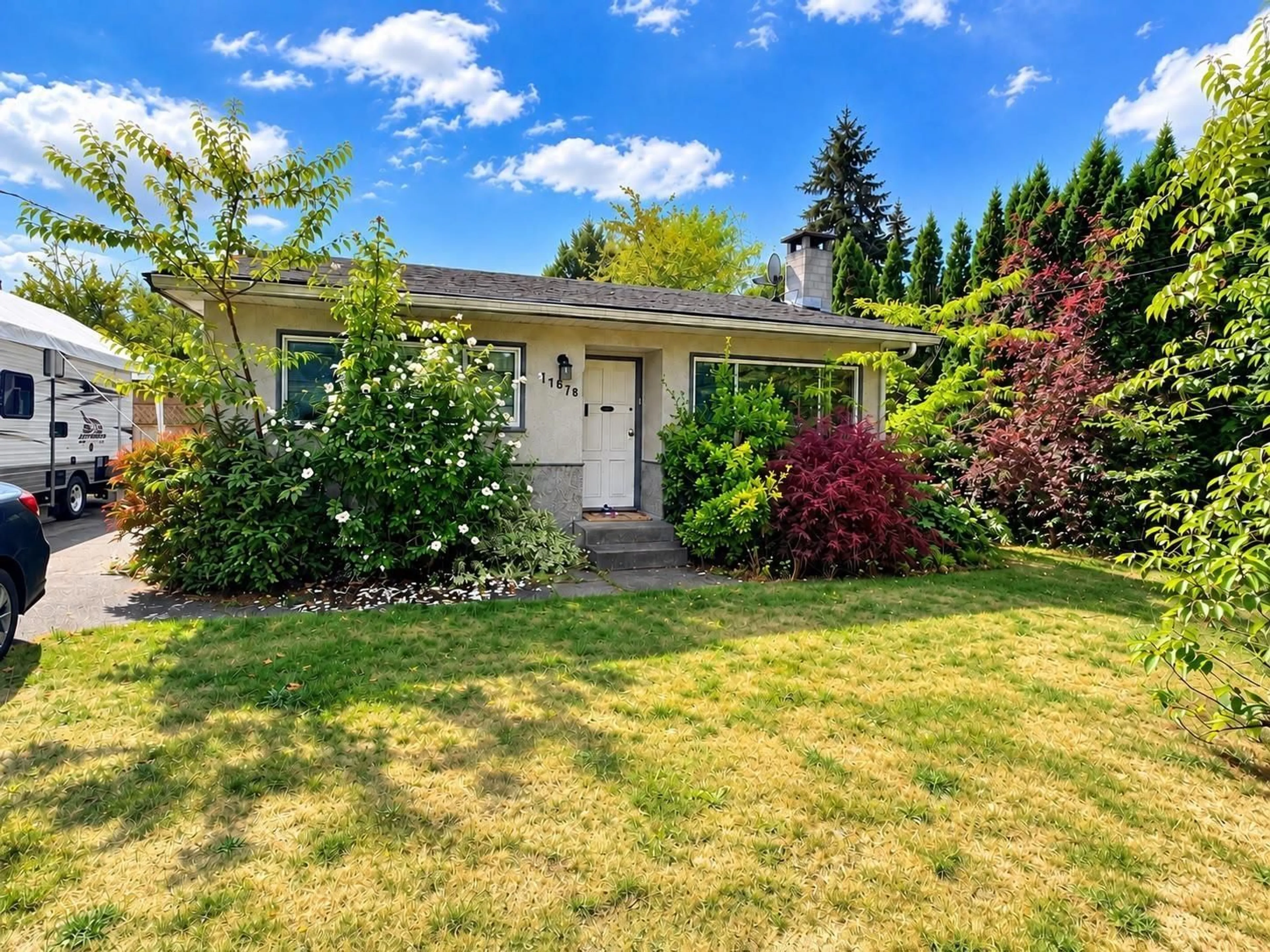 Home with vinyl exterior material, street for 17878 60 AVENUE, Surrey British Columbia V3S1V4