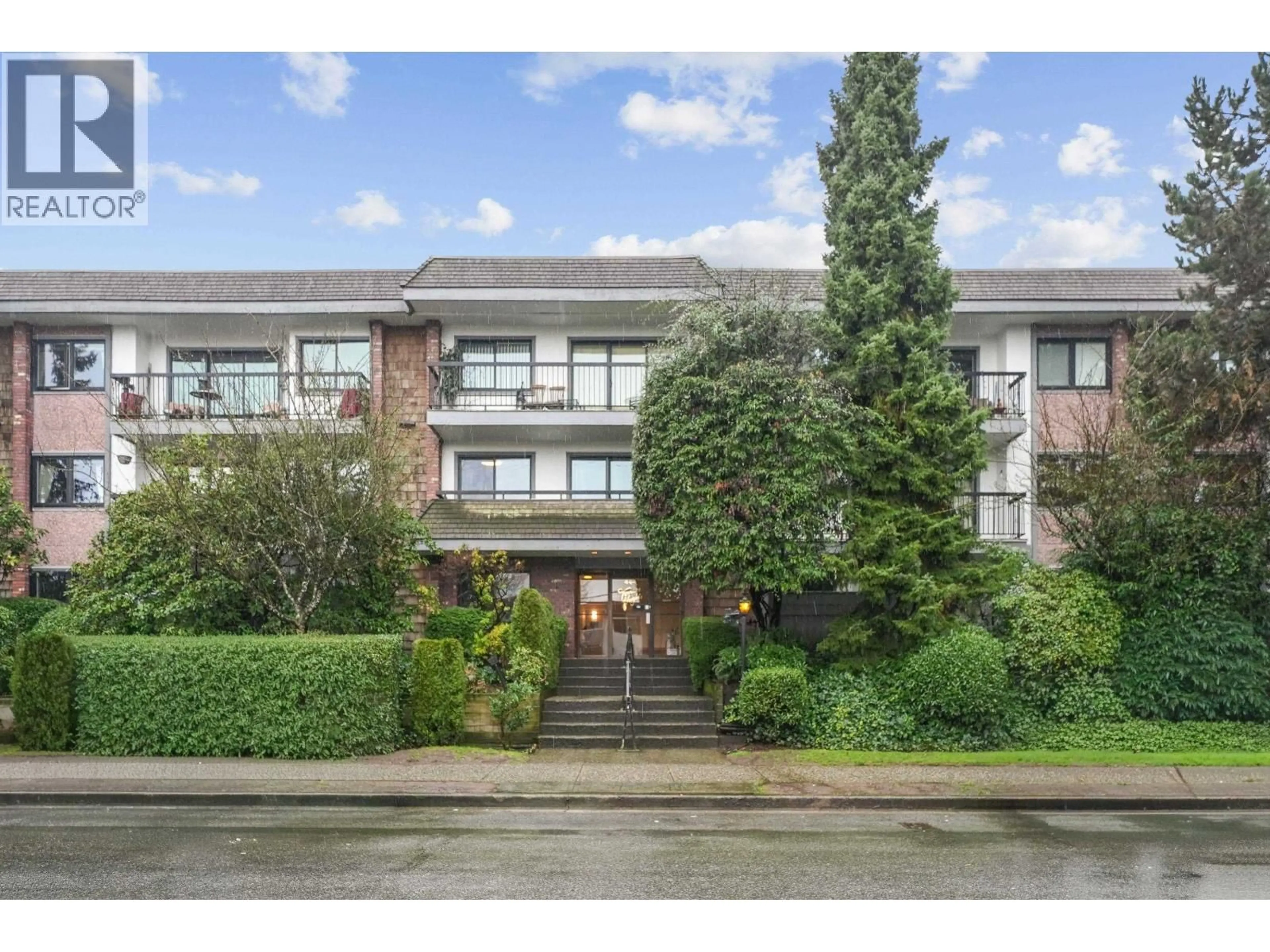 Unknown for 201 - 444 6TH AVENUE, Vancouver British Columbia V5T1K6