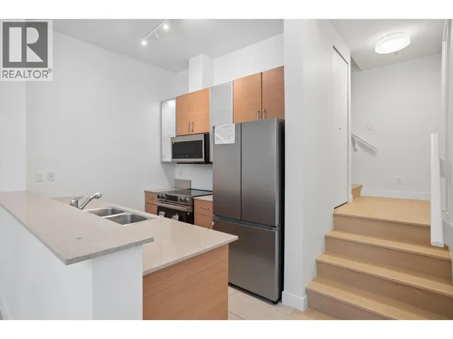 TH938 HOMER STREET, Vancouver 5