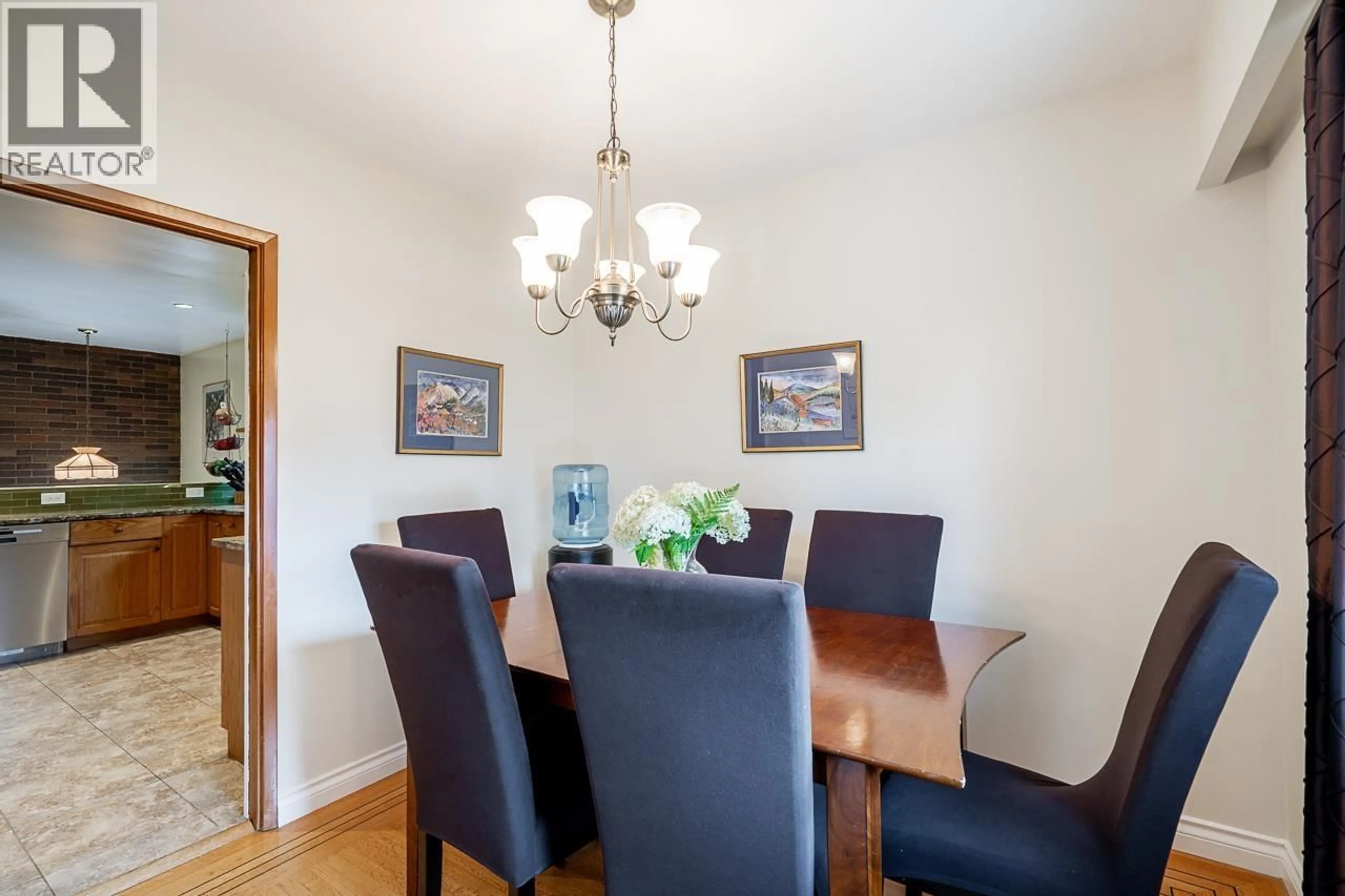 Dining room, wood/laminate floor for 675 NEWPORT STREET, Coquitlam British Columbia V3J3H5