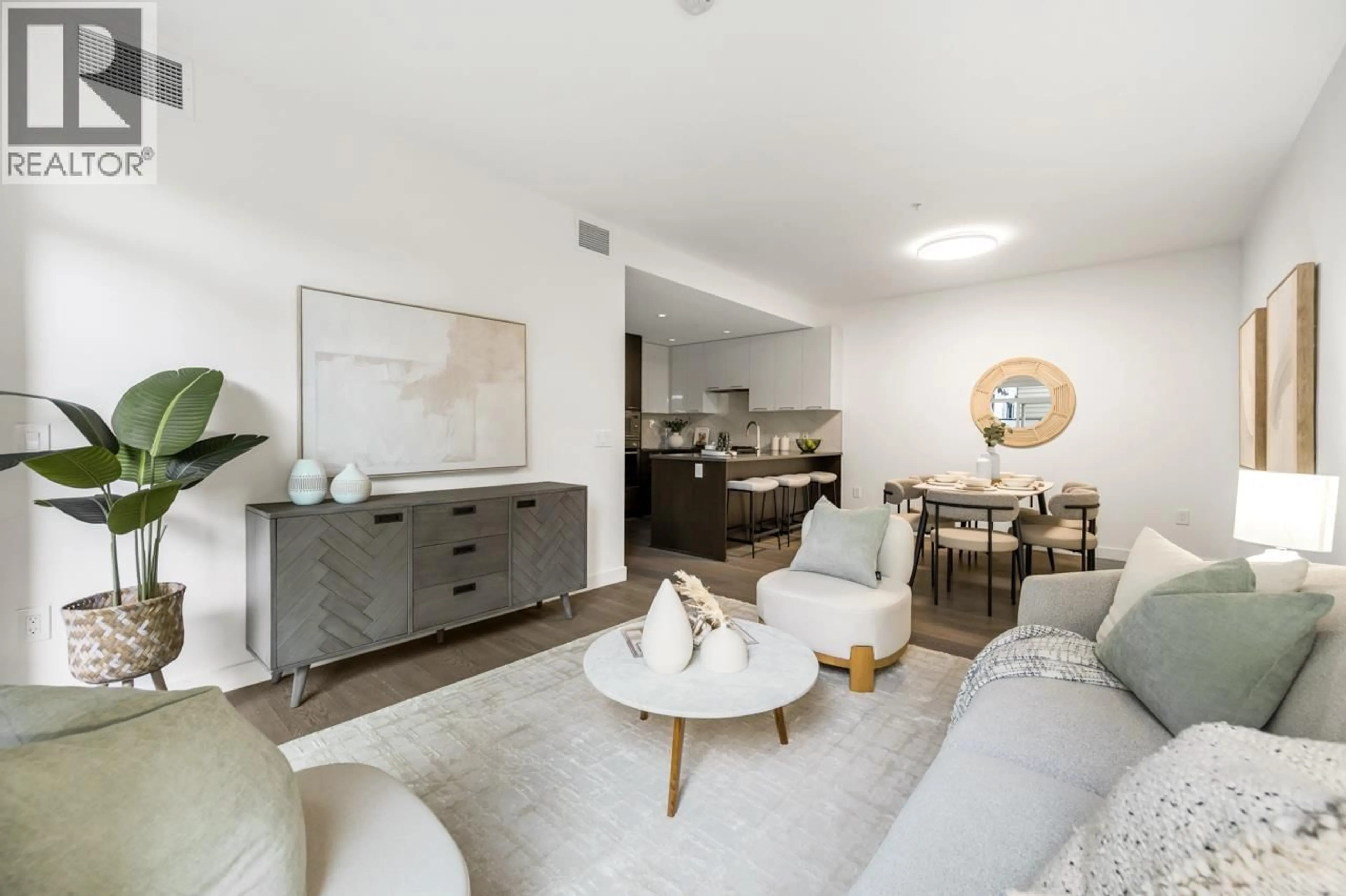 Living room with furniture, unknown for 124 - 4033 MAY DRIVE, Richmond British Columbia V6X0T3