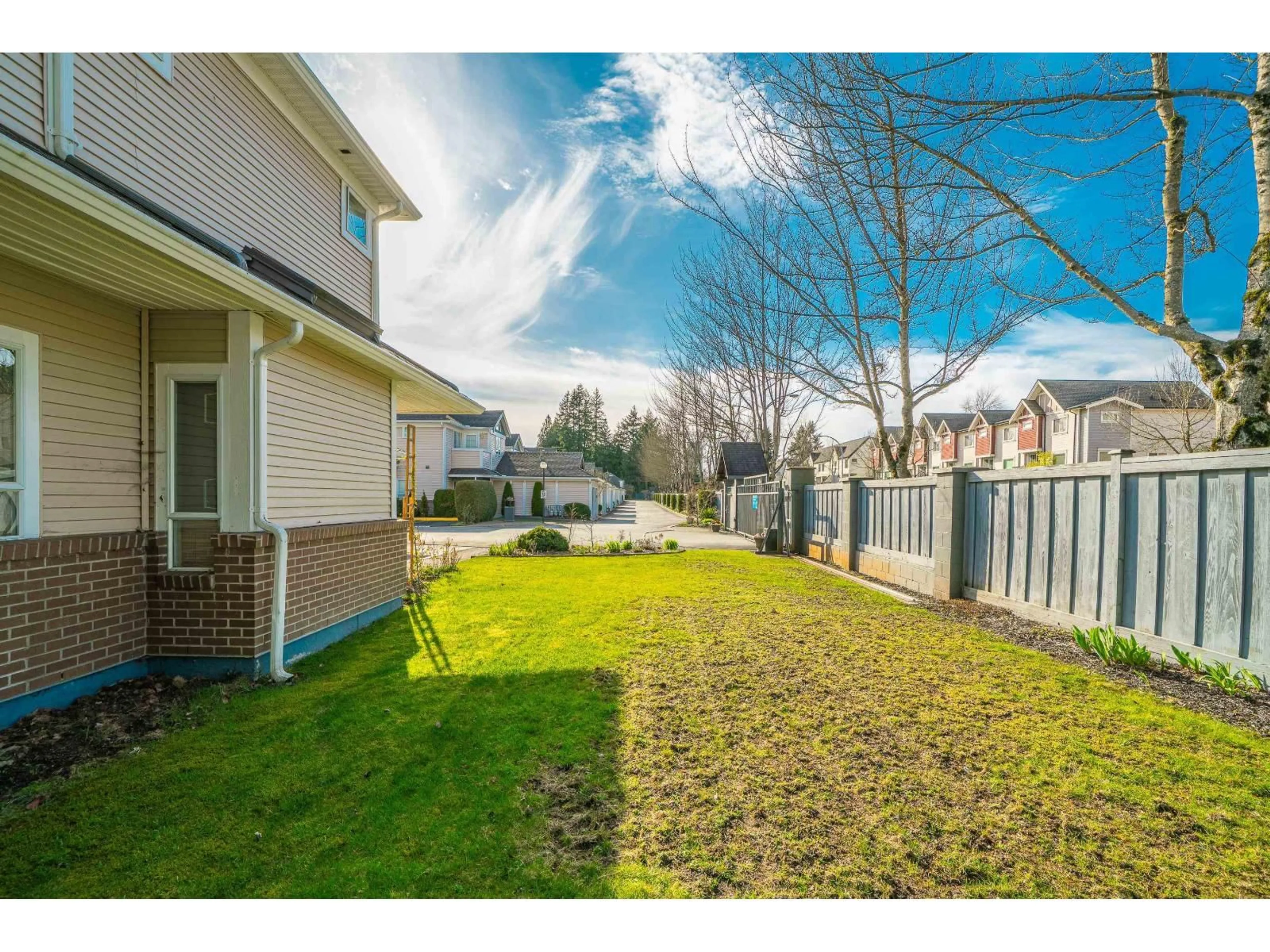 Patio, street for 101 - 14154 103 AVENUE, Surrey British Columbia V3T4Z6