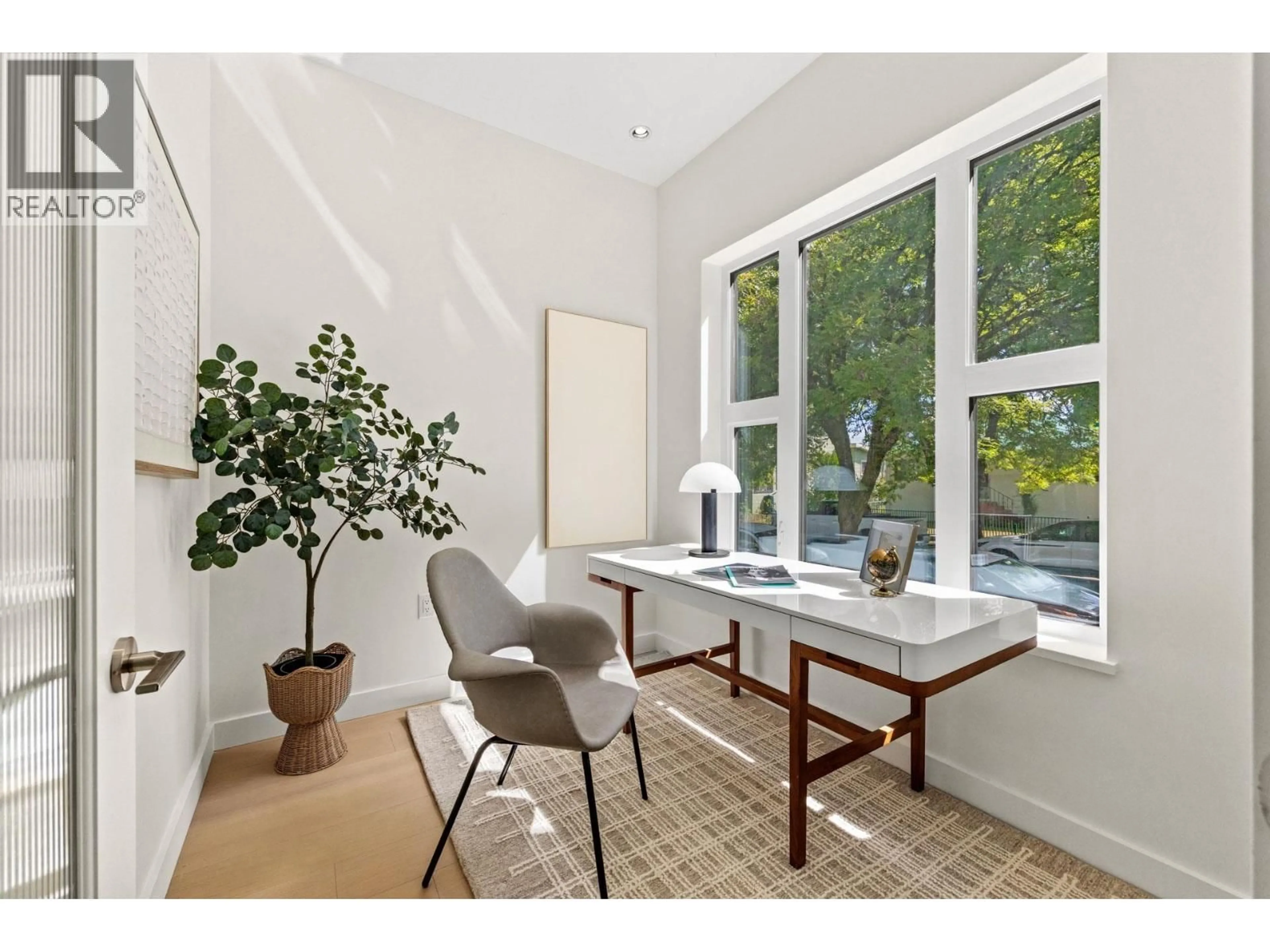 A pic of a room for 5079 ELGIN STREET, Vancouver British Columbia V5W3J7