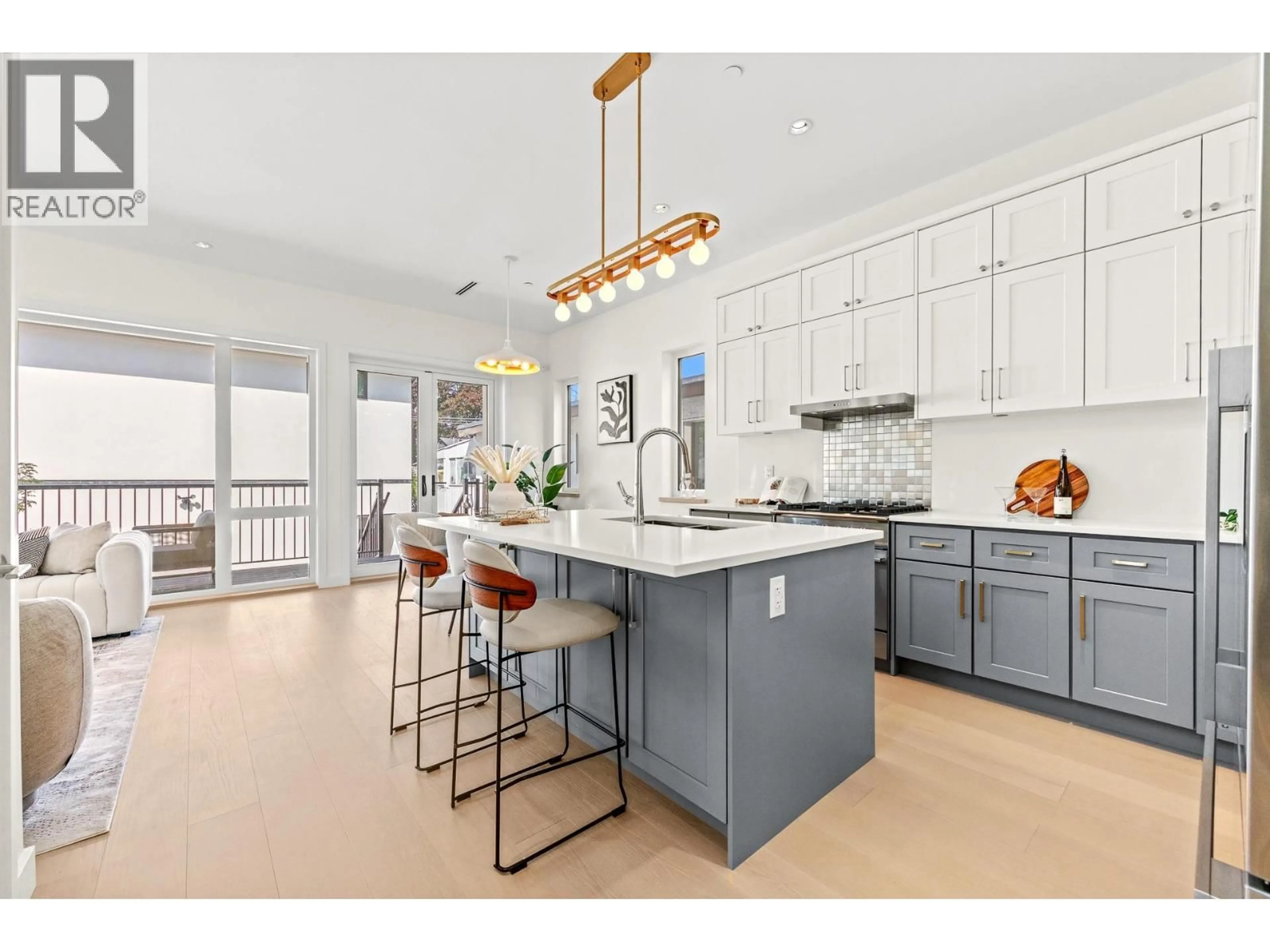 Open concept kitchen, ceramic/tile floor for 5079 ELGIN STREET, Vancouver British Columbia V5W3J7