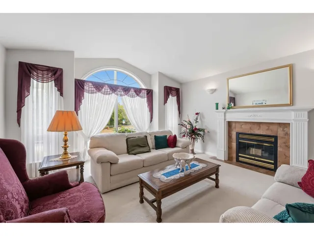 15988 112 AVENUE, Surrey 4
