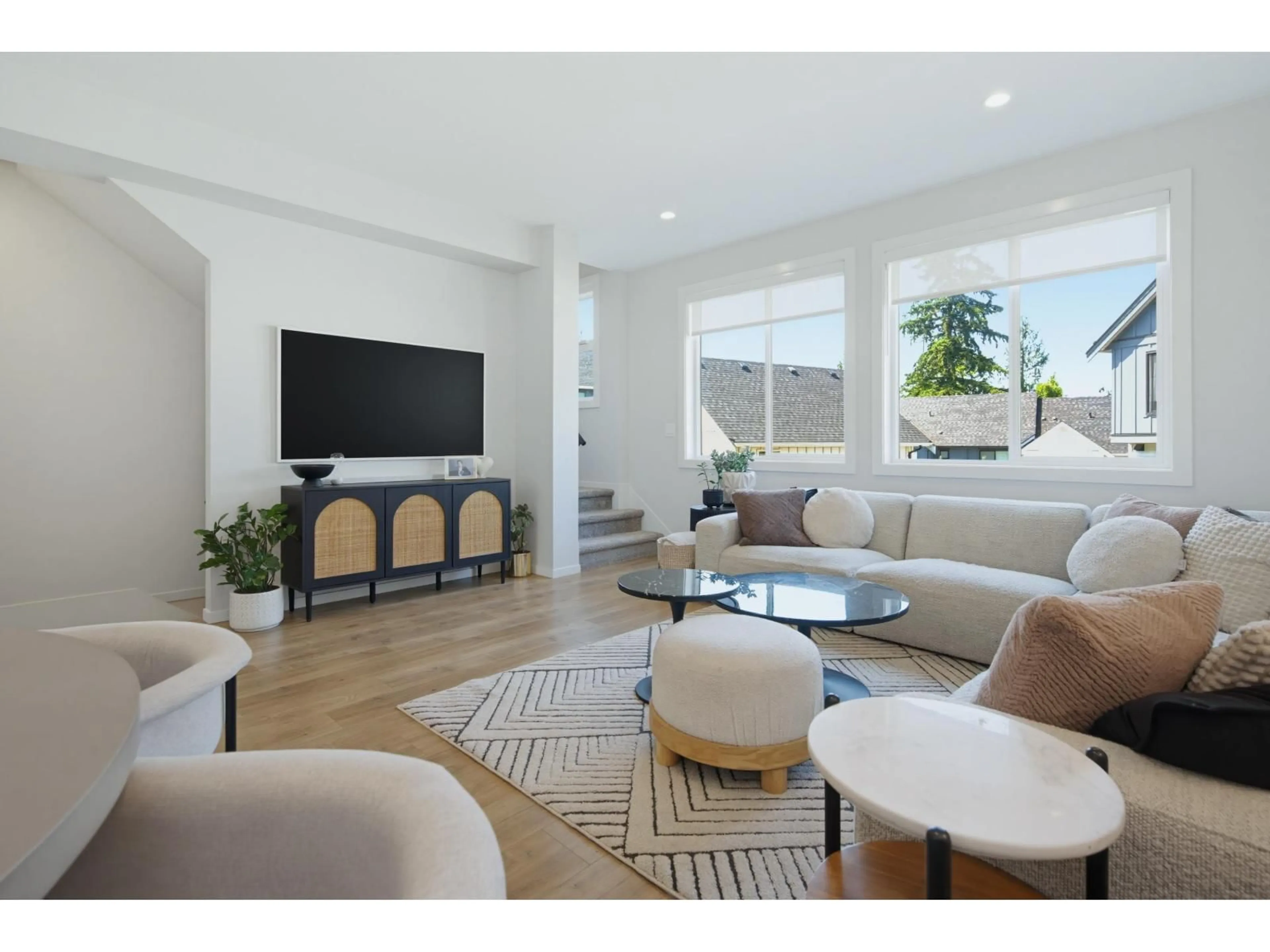 Living room with furniture, unknown for 8 - 1871 165A STREET, Surrey British Columbia V3Z9N3