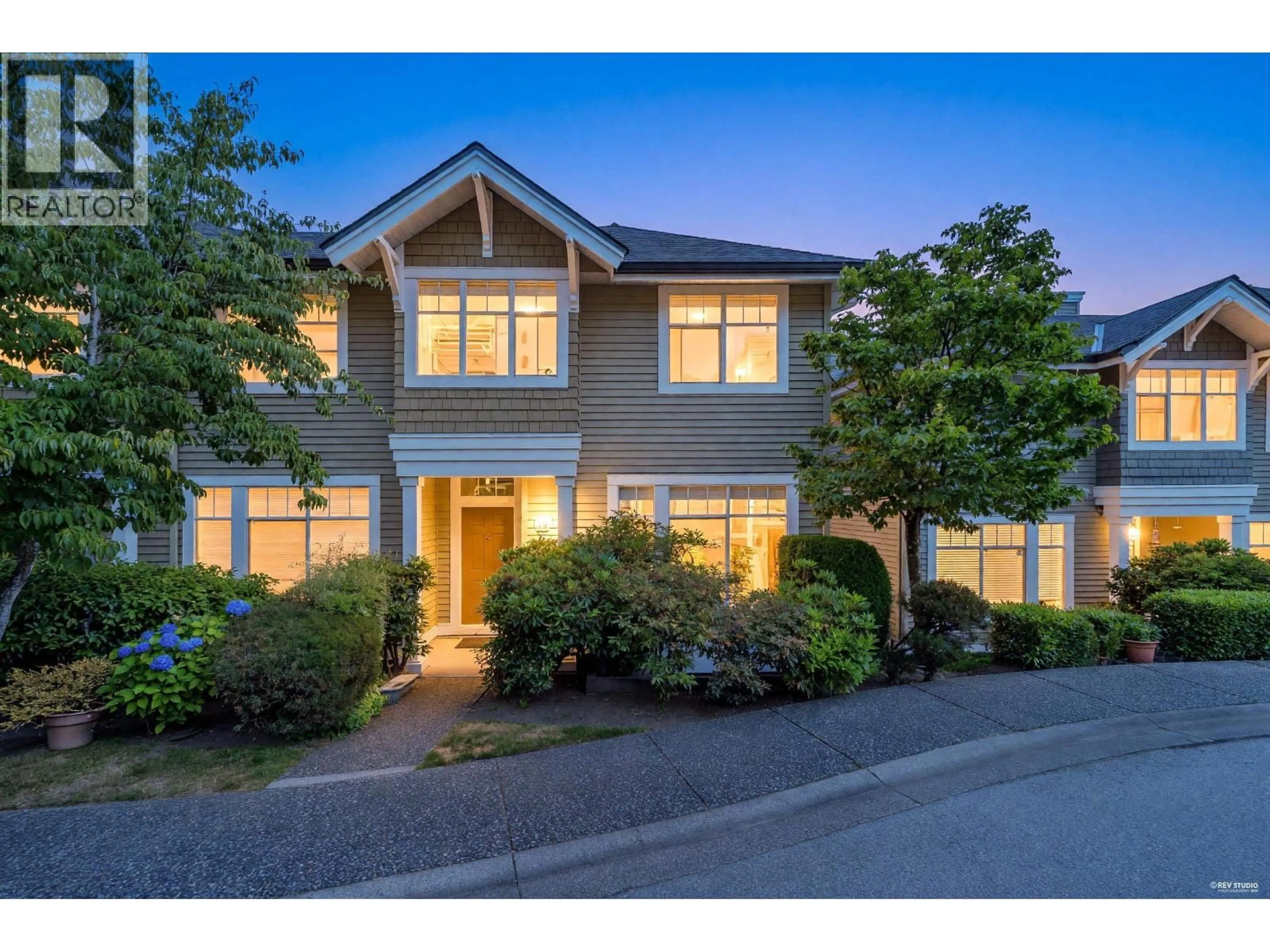 Unknown for 25 - 5298 OAKMOUNT CRESCENT, Burnaby British Columbia V5H4S2