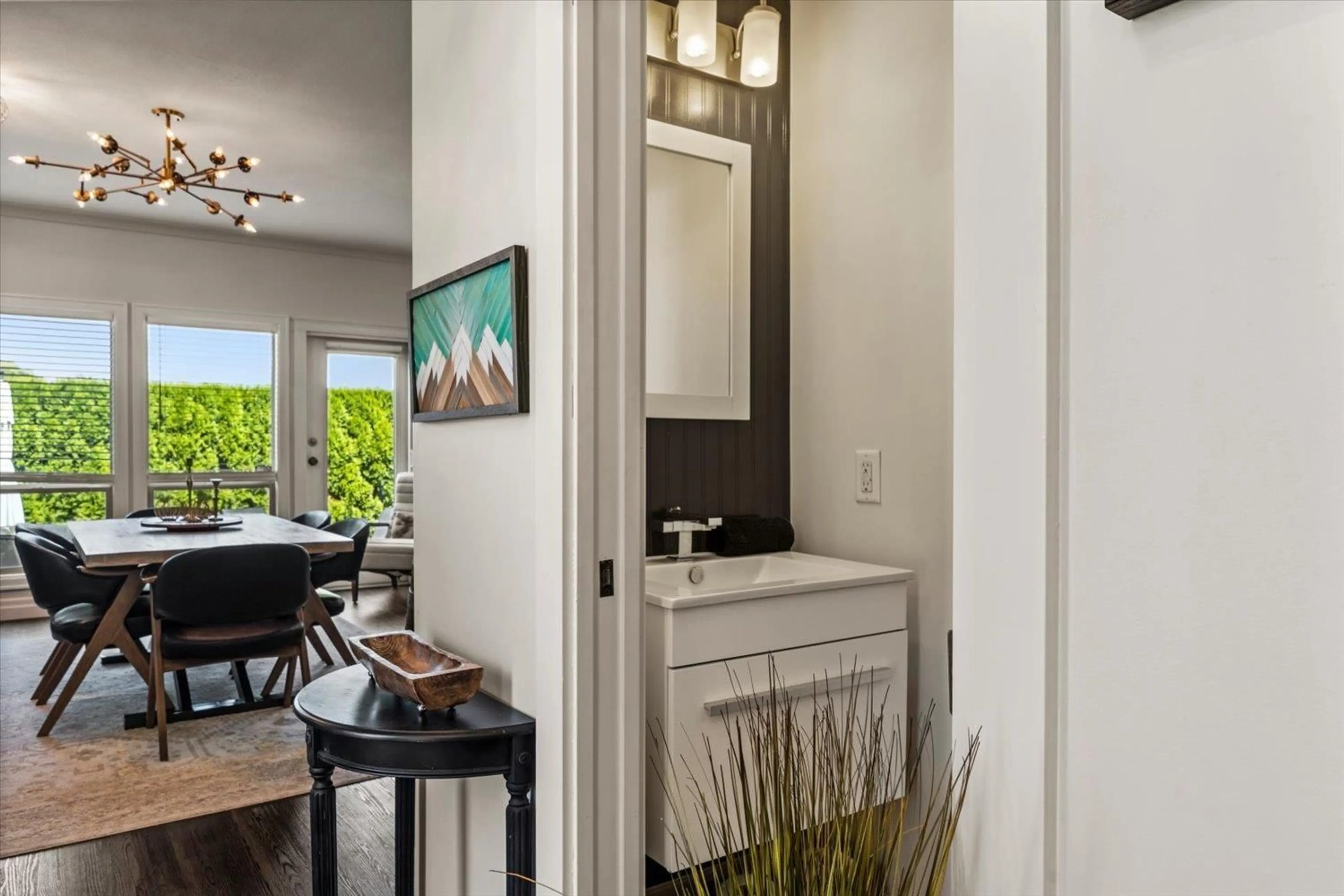 Indoor entryway for 5 - 45377 SOUTH SUMAS ROAD, Chilliwack British Columbia V2R1R8