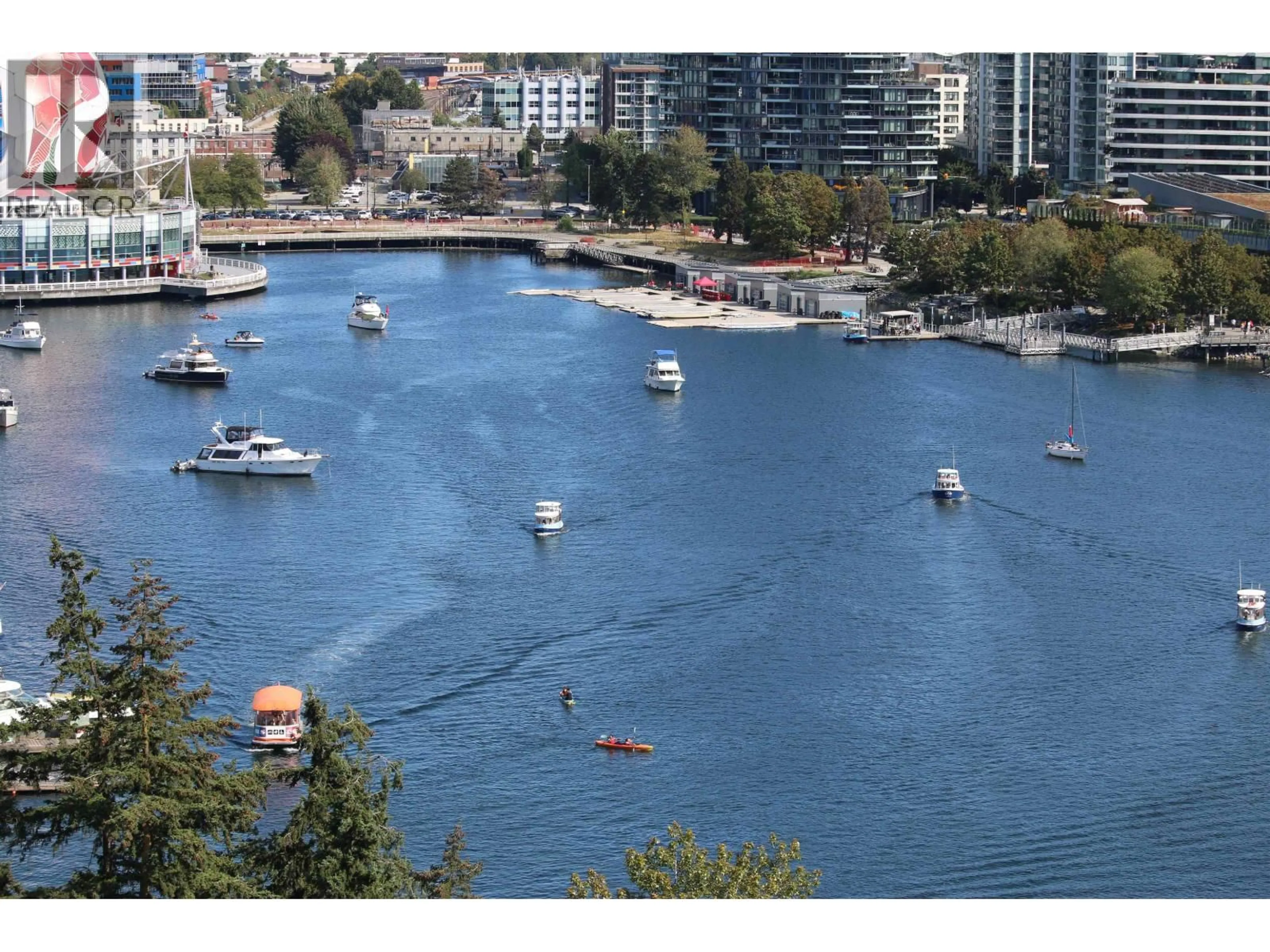 Blurry image for 2003 - 33 SMITHE STREET, Vancouver British Columbia V6B0B5