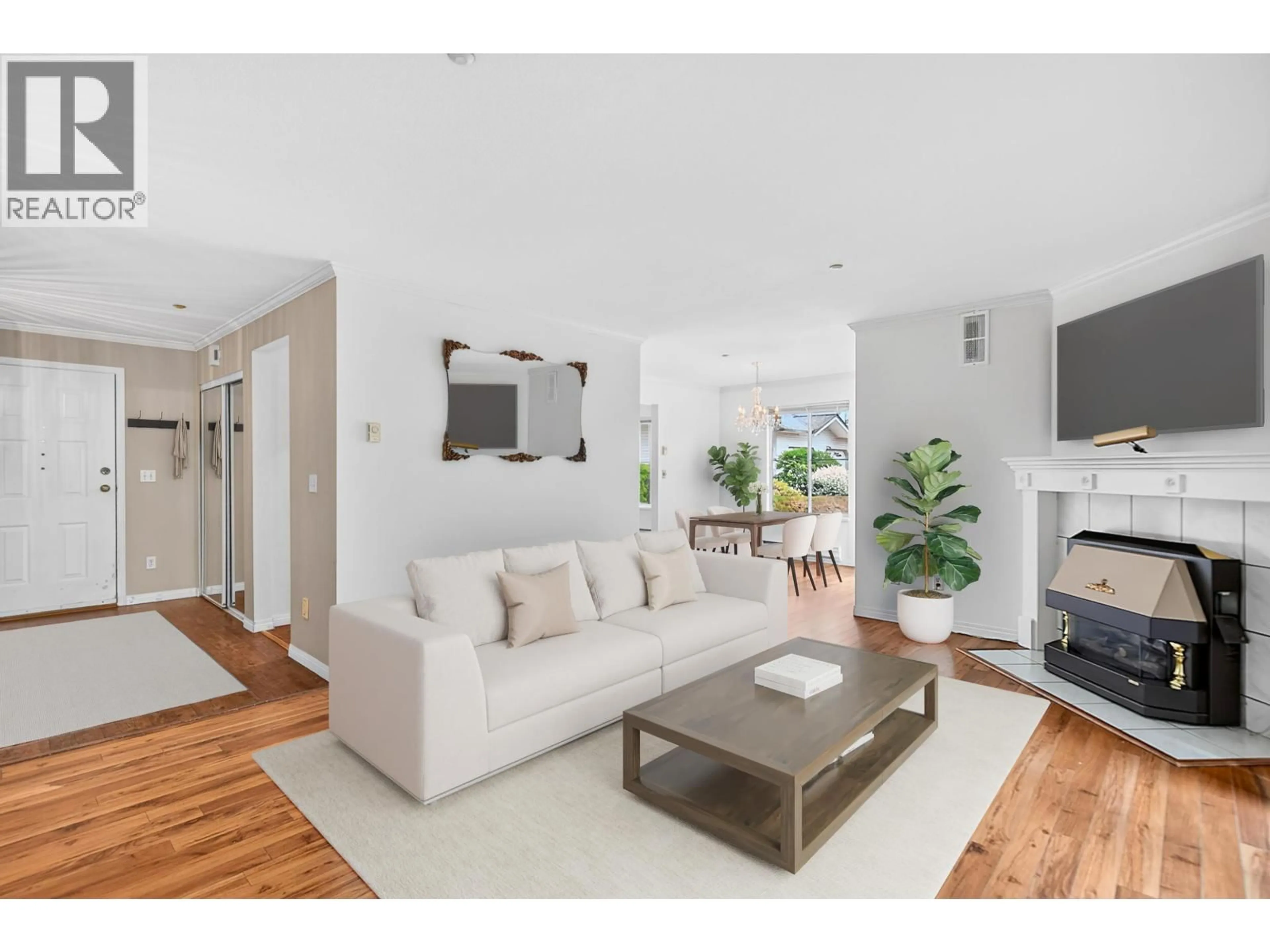 Living room with furniture, unknown for 31 - 19060 FORD ROAD, Pitt Meadows British Columbia V3Y2M2