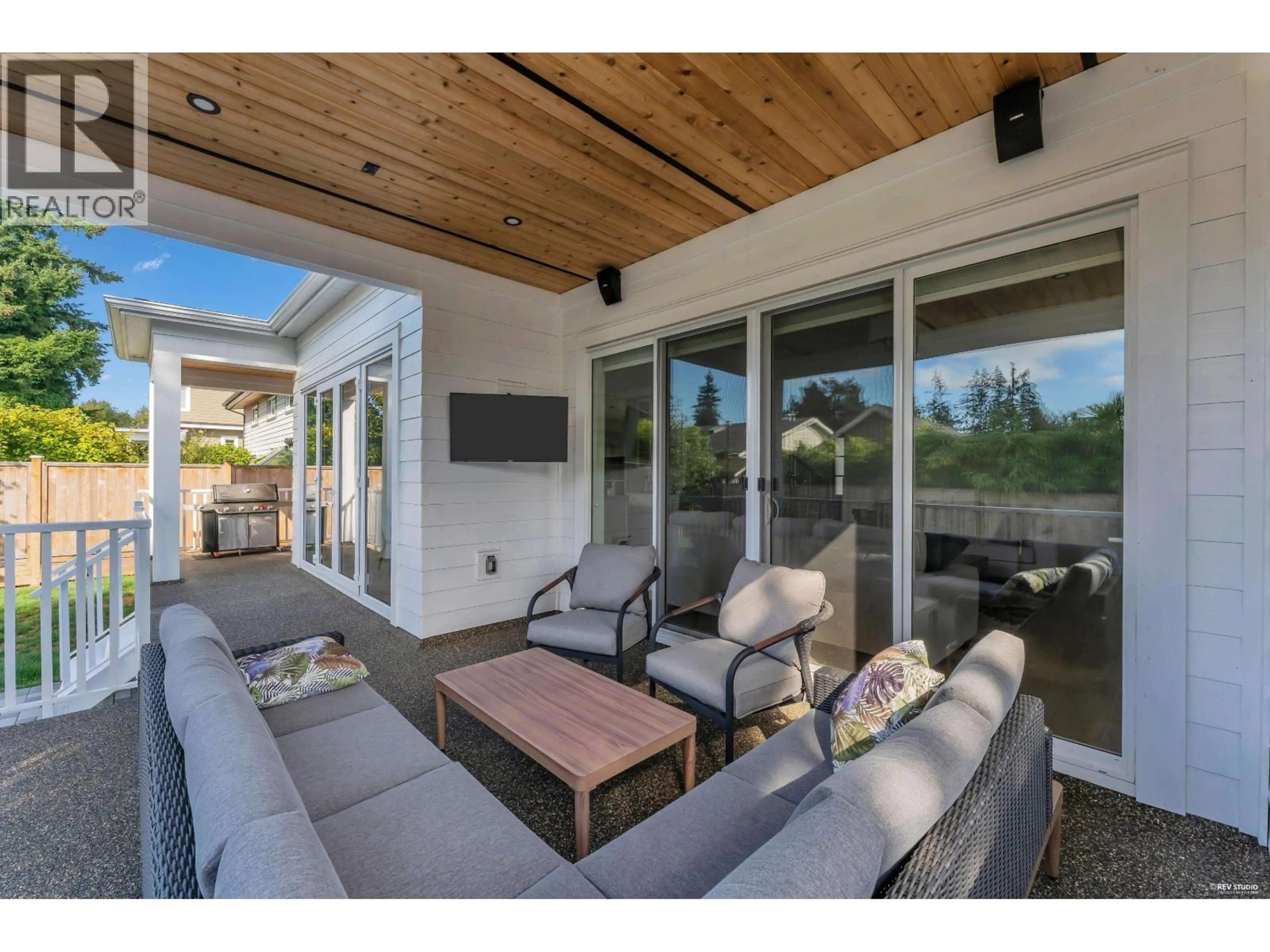 Patio, unknown for 5038 12 AVENUE, Delta British Columbia V4M2A6