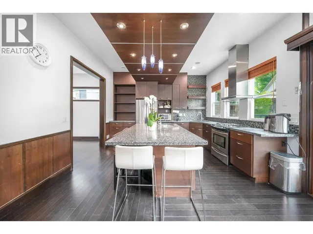 4808 BONAVISTA DRIVE, Richmond 5