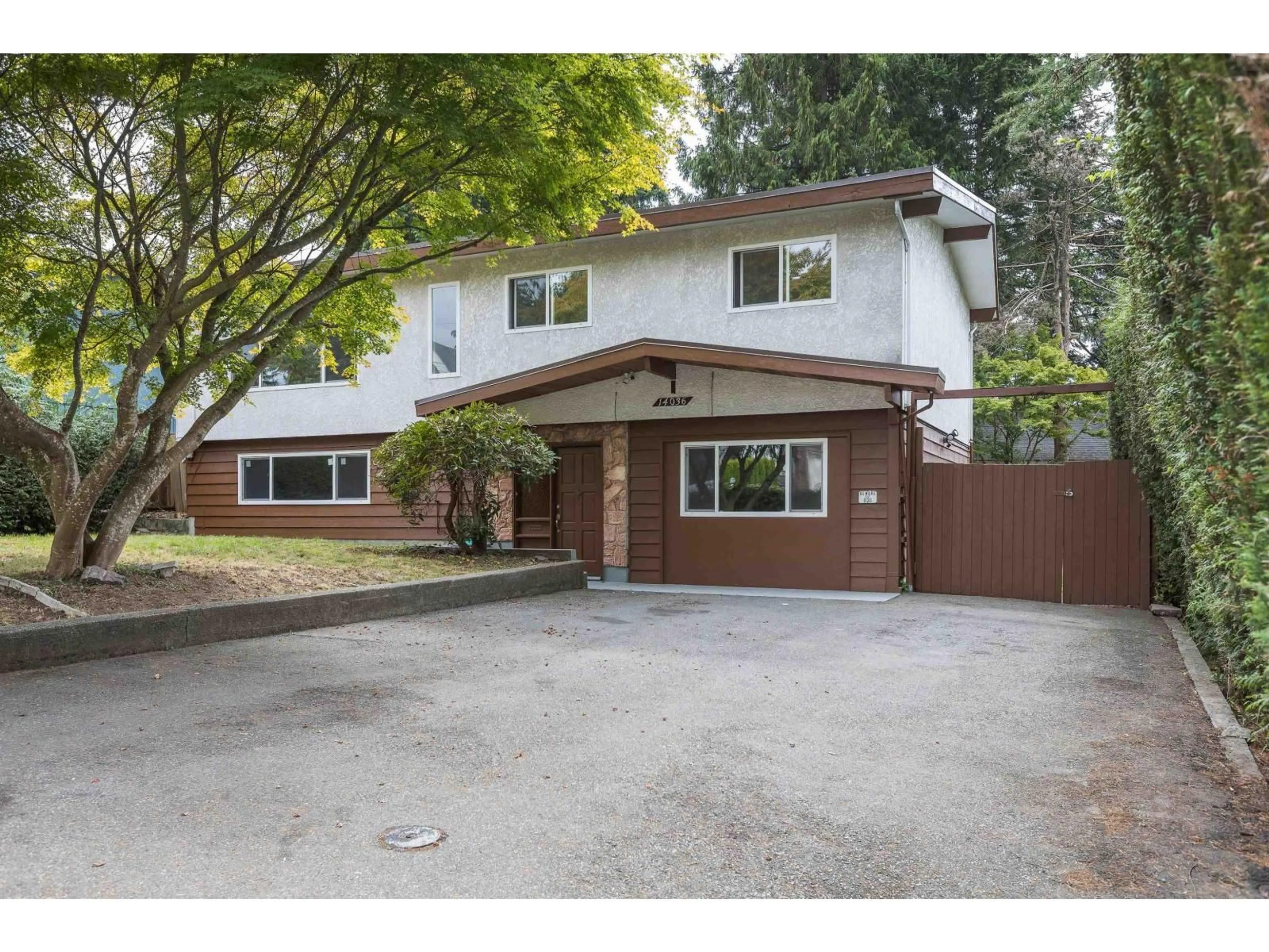 Unknown for 14036 102A AVENUE, Surrey British Columbia V3T1P9