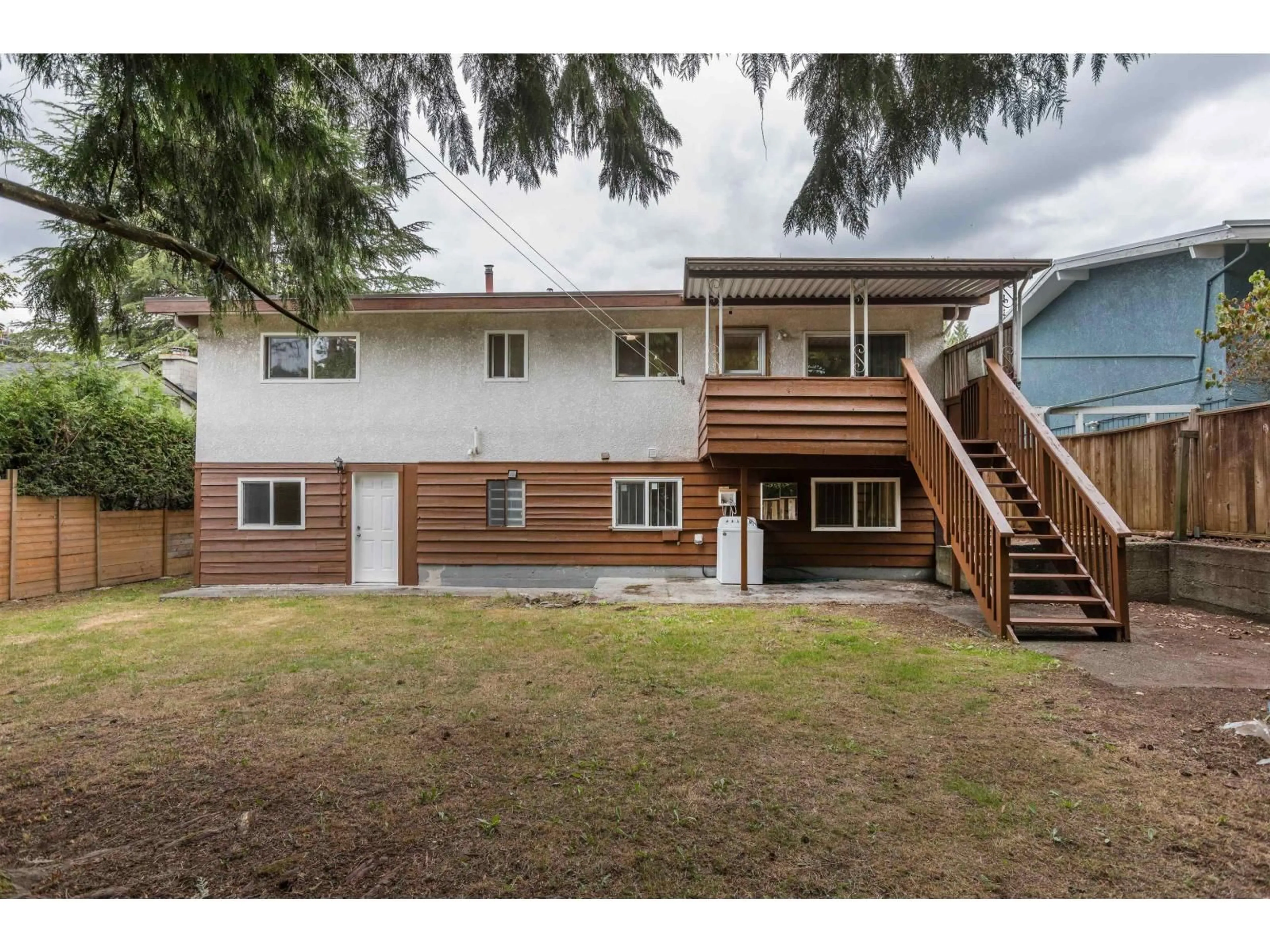 Unknown for 14036 102A AVENUE, Surrey British Columbia V3T1P9