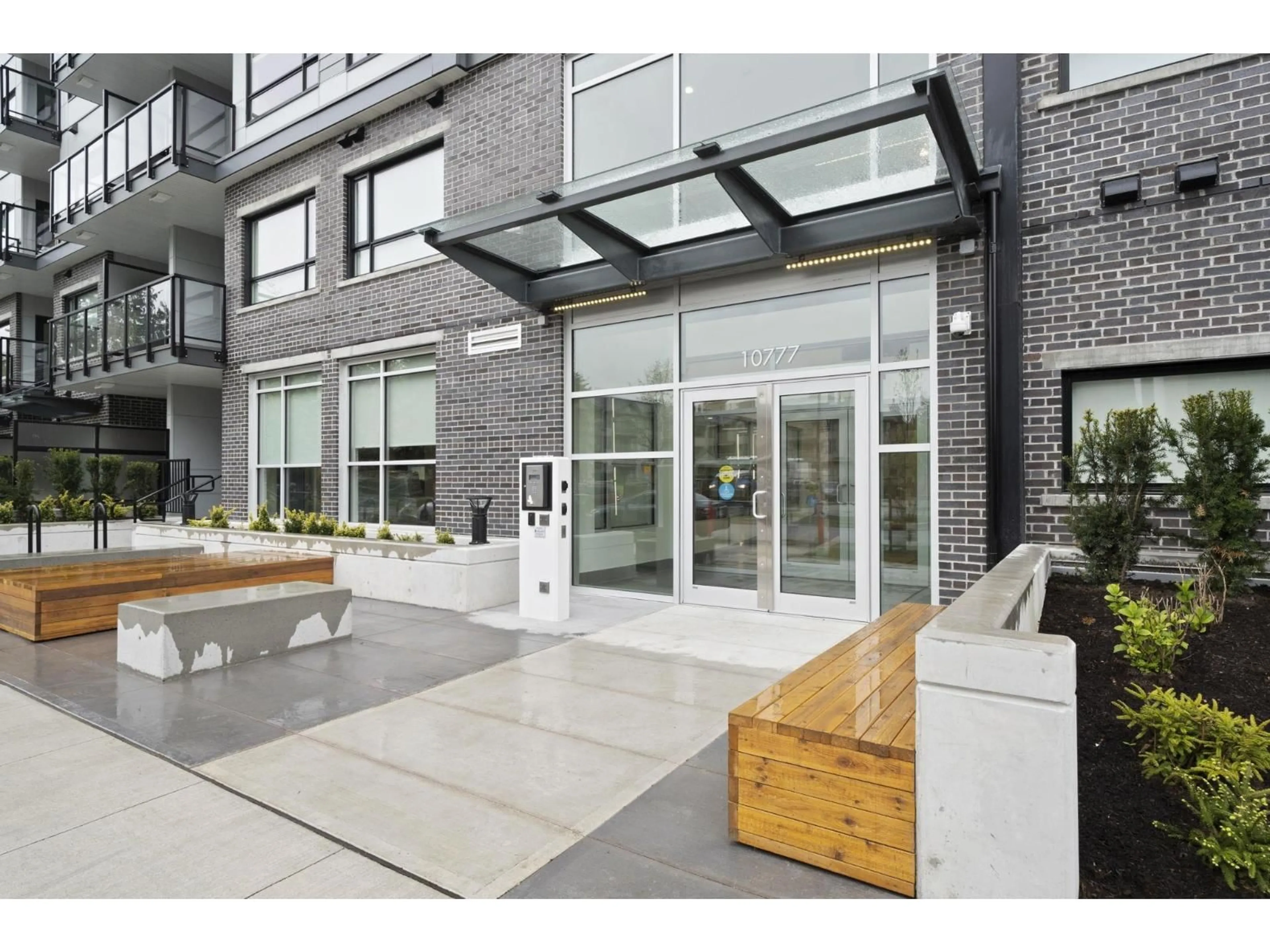 Unknown for 412 - 10777 138 STREET, Surrey British Columbia V3T0T5