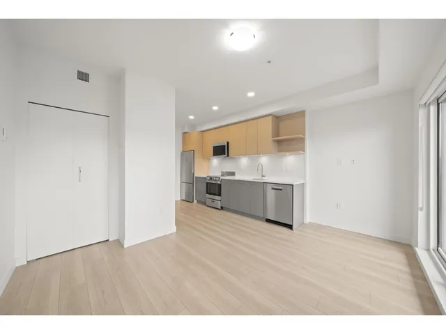 412 - 10777 138 STREET, Surrey 4