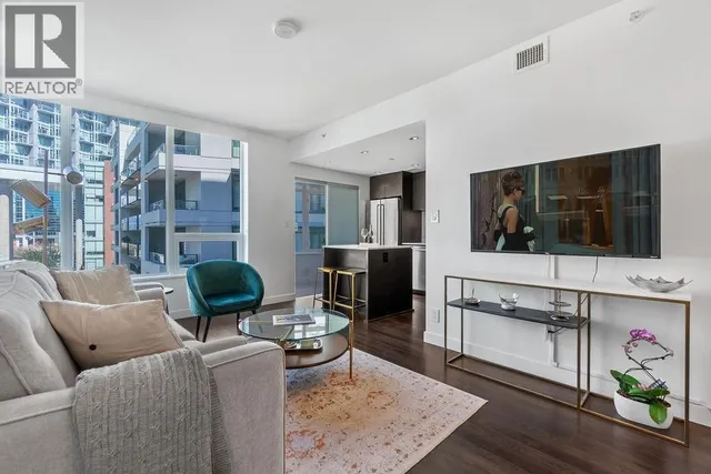601 - 161 1ST AVENUE, Vancouver 3