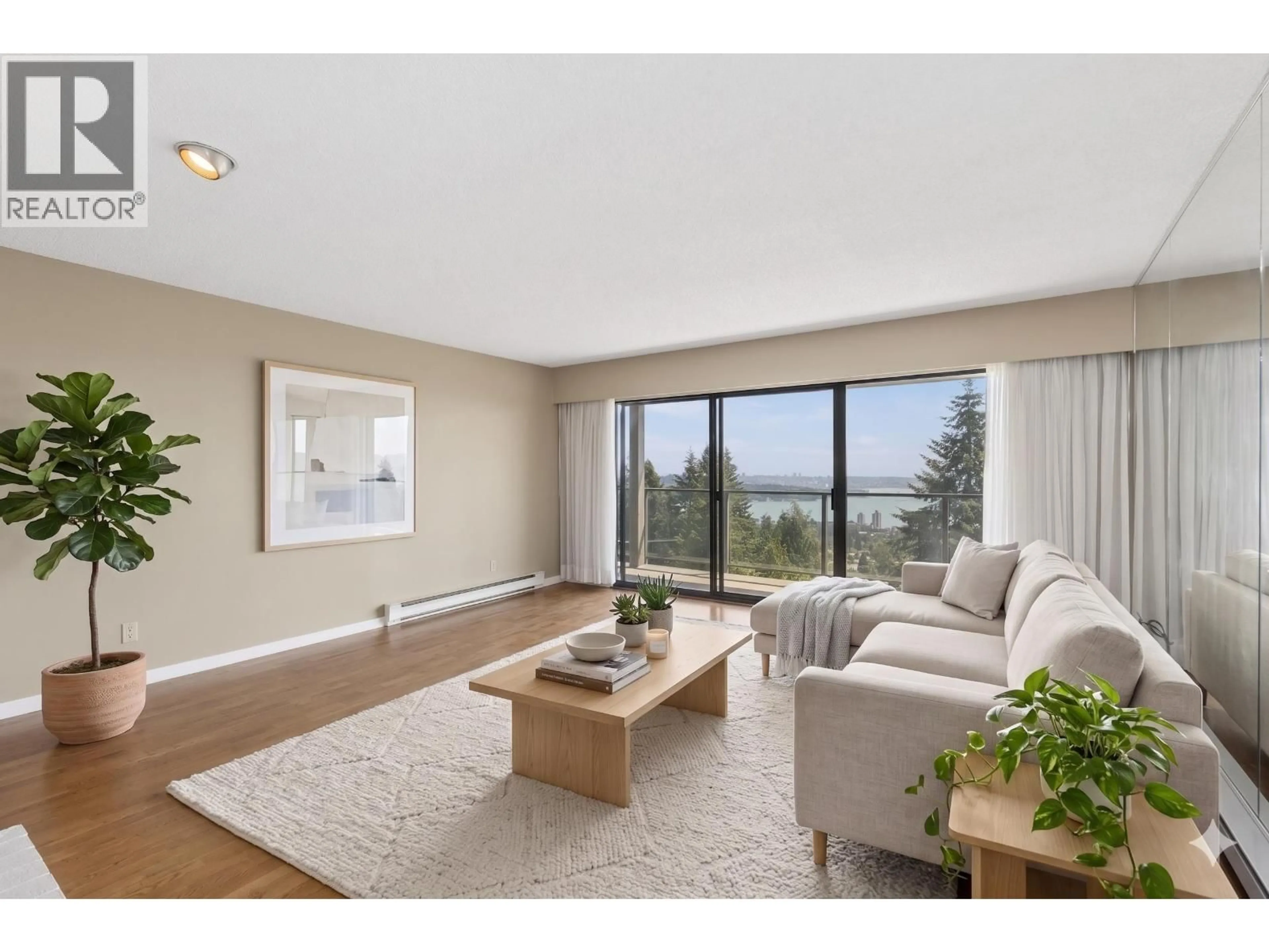 Living room with furniture, unknown for 8 - 2206 FOLKESTONE WAY, West Vancouver British Columbia V7S2X7