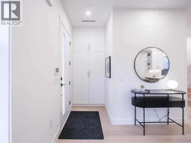 1 - 2785 21 AVENUE, Vancouver 2