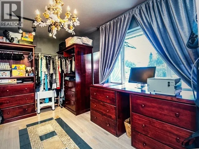 2550 LAURIER CRESCENT, Prince George 5