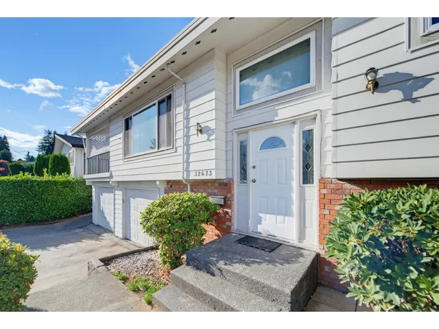 32673 BEVAN AVENUE, Abbotsford 2
