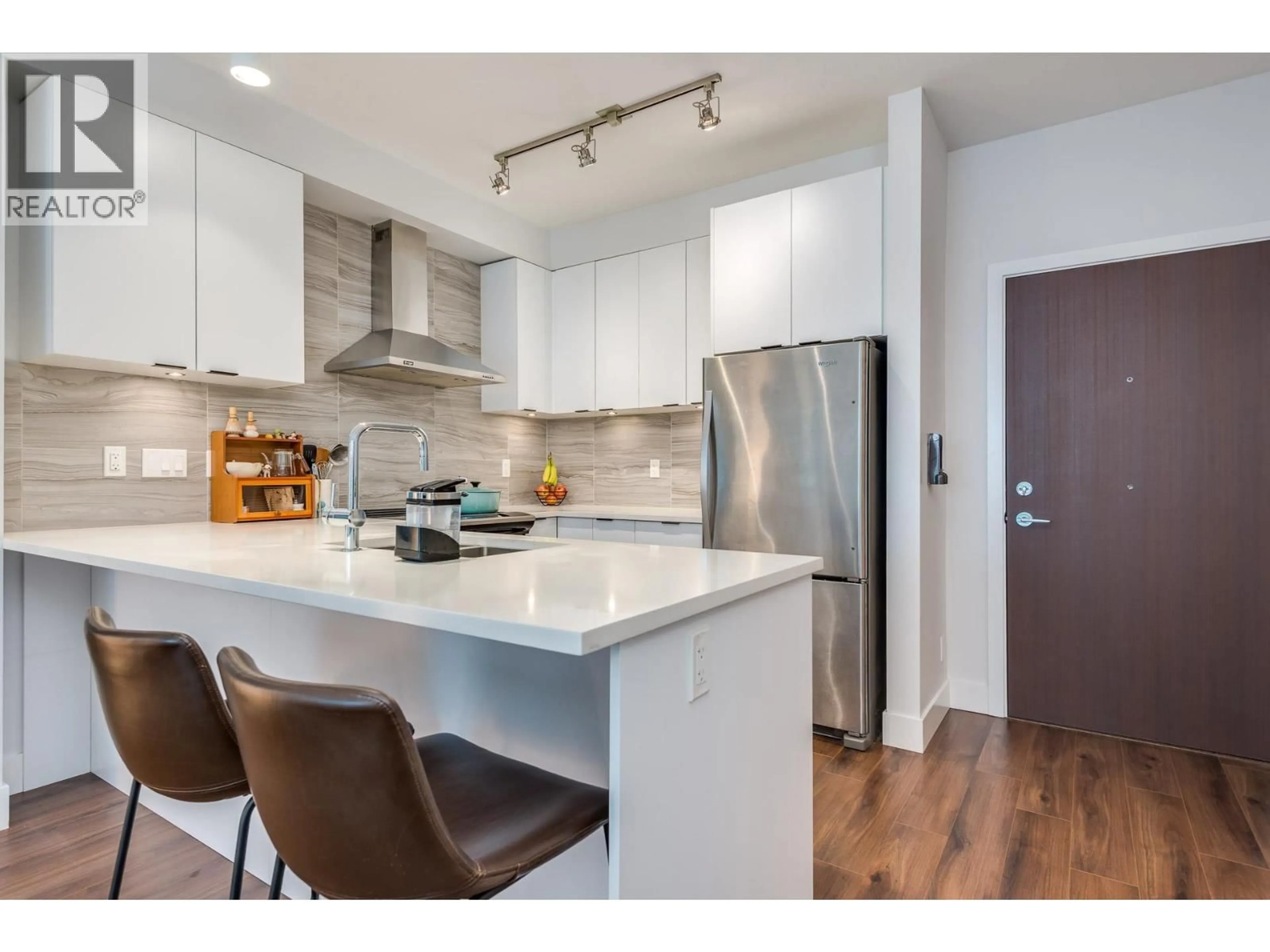 Open concept kitchen, unknown for 137 - 5355 LANE STREET, Burnaby British Columbia V5H0H1