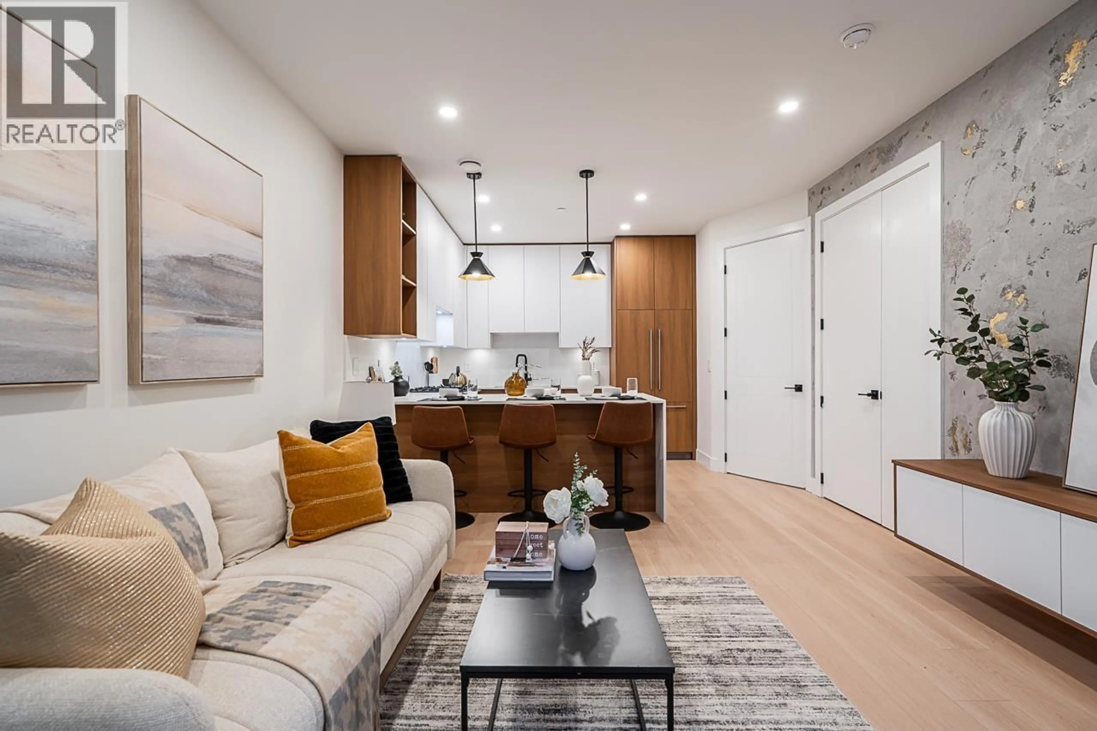 Open concept kitchen, unknown for 4 - 3638 NORMANDY DRIVE, Vancouver British Columbia V5M2G3