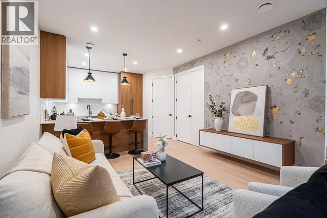 4 - 3638 NORMANDY DRIVE, Vancouver 3