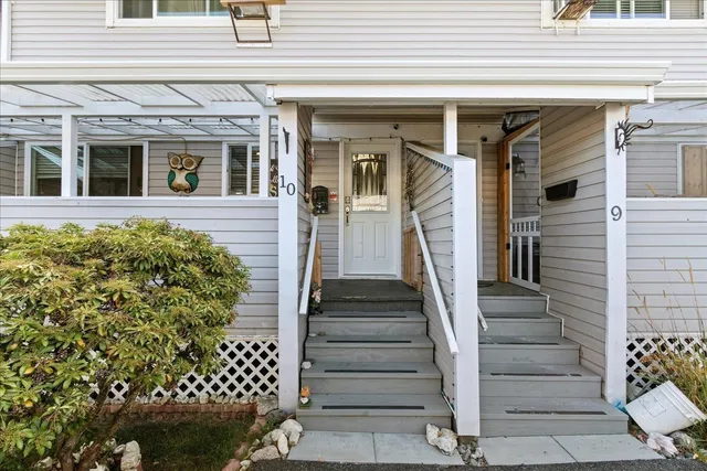 10 - 45215 WOLFE ROAD, Chilliwack 2