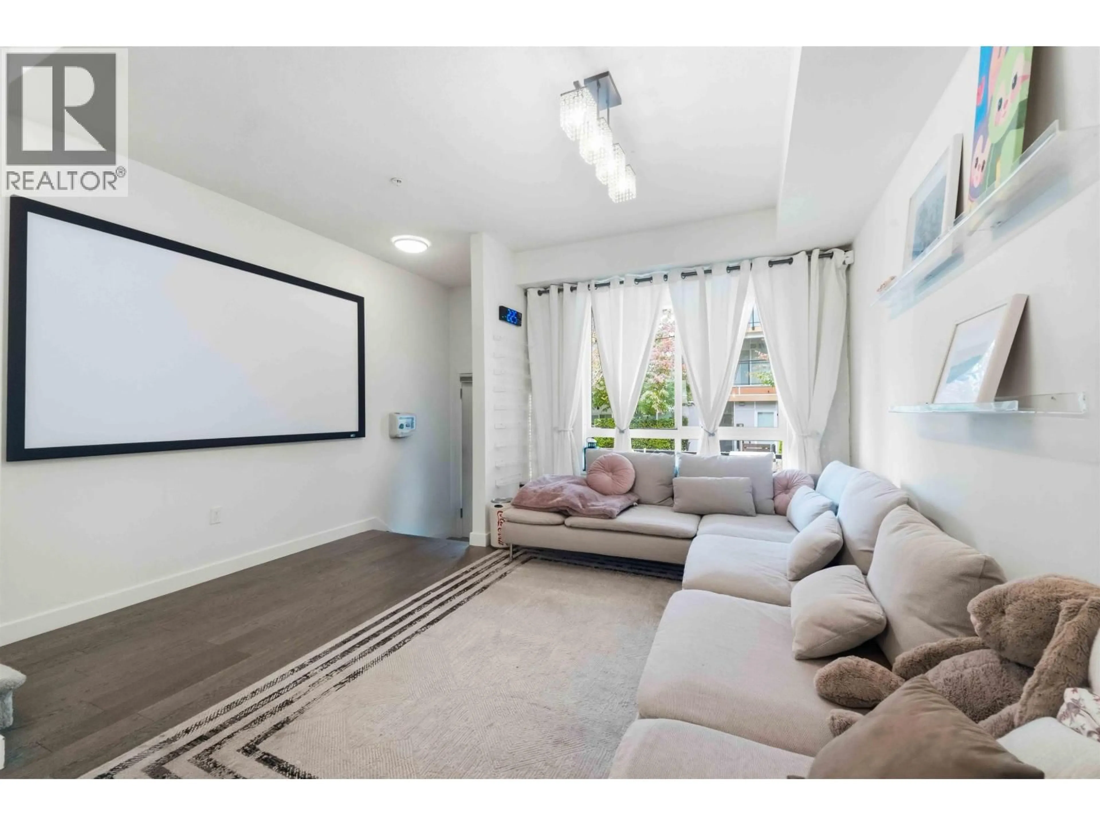 Home theater for 82 - 10199 RIVER DRIVE, Richmond British Columbia V6X1Z2