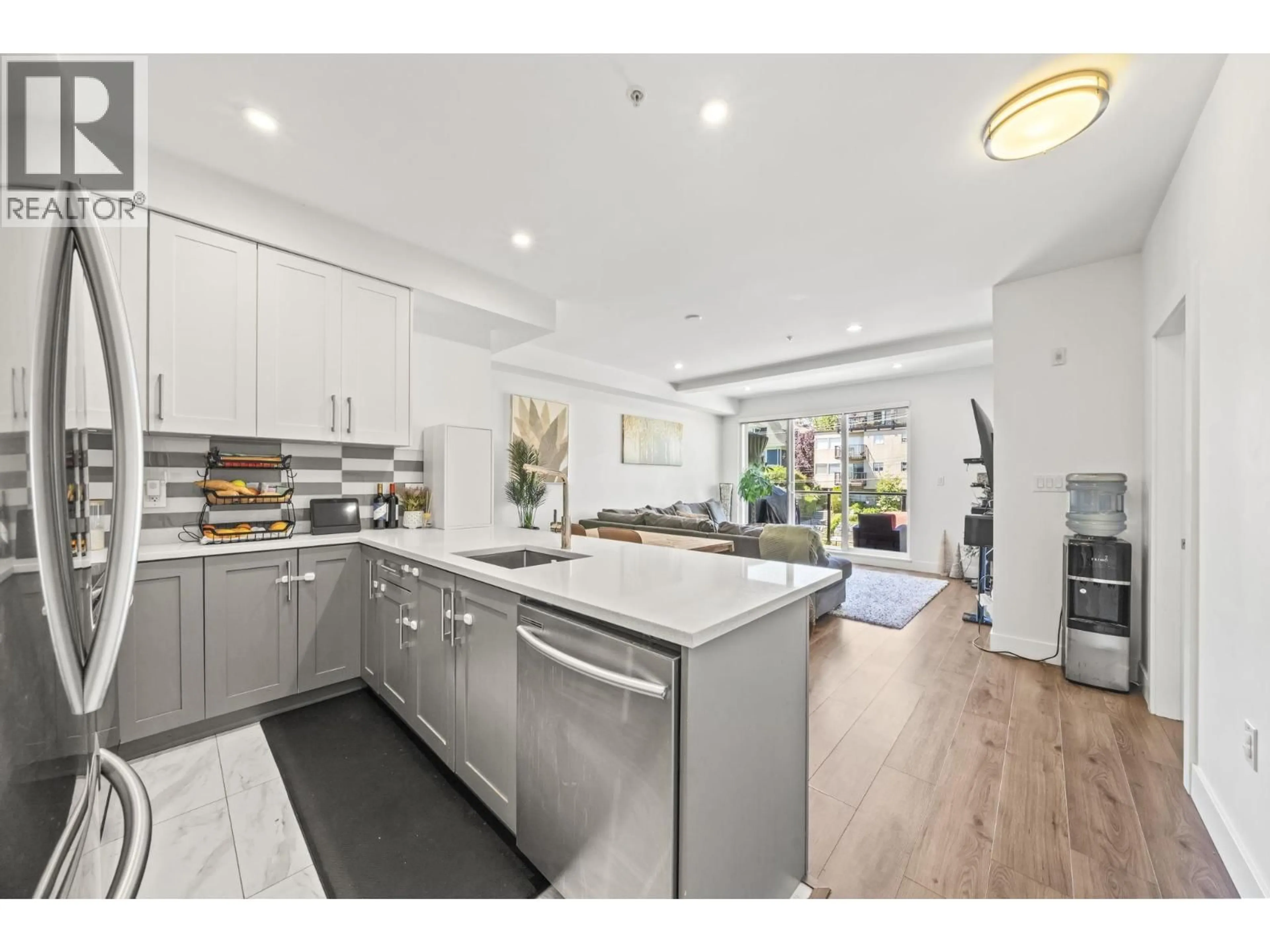 Open concept kitchen, unknown for 507 - 218 CARNARVON STREET, New Westminster British Columbia V3L1B8