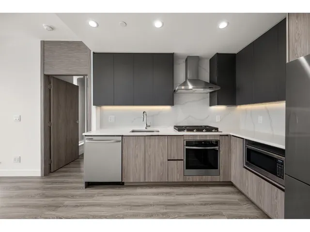 3808 - 10750 135A STREET, Surrey 4