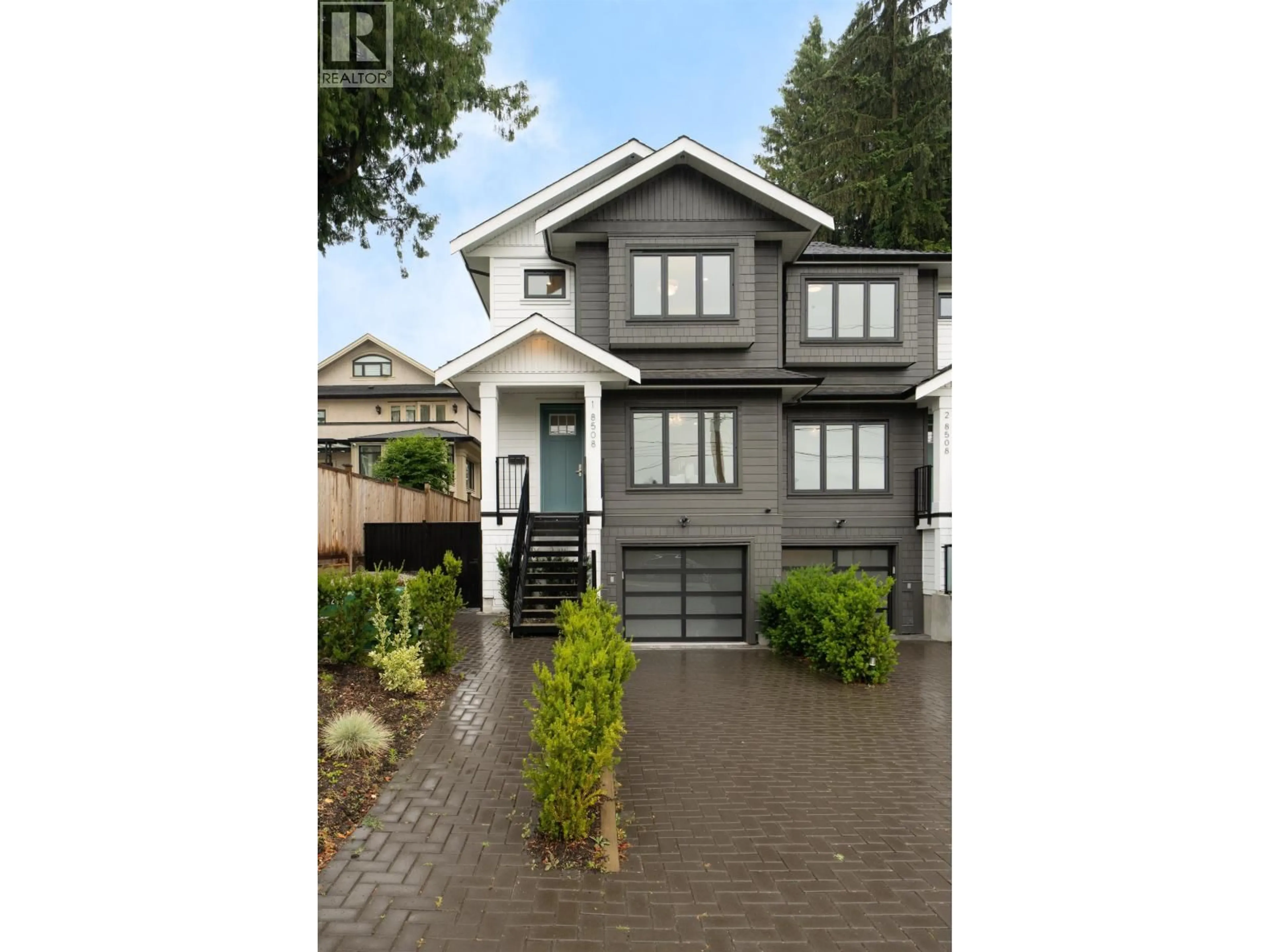 Home with vinyl exterior material, street for 1 - 8508 EAST BOULEVARD, Vancouver British Columbia V6P5E6