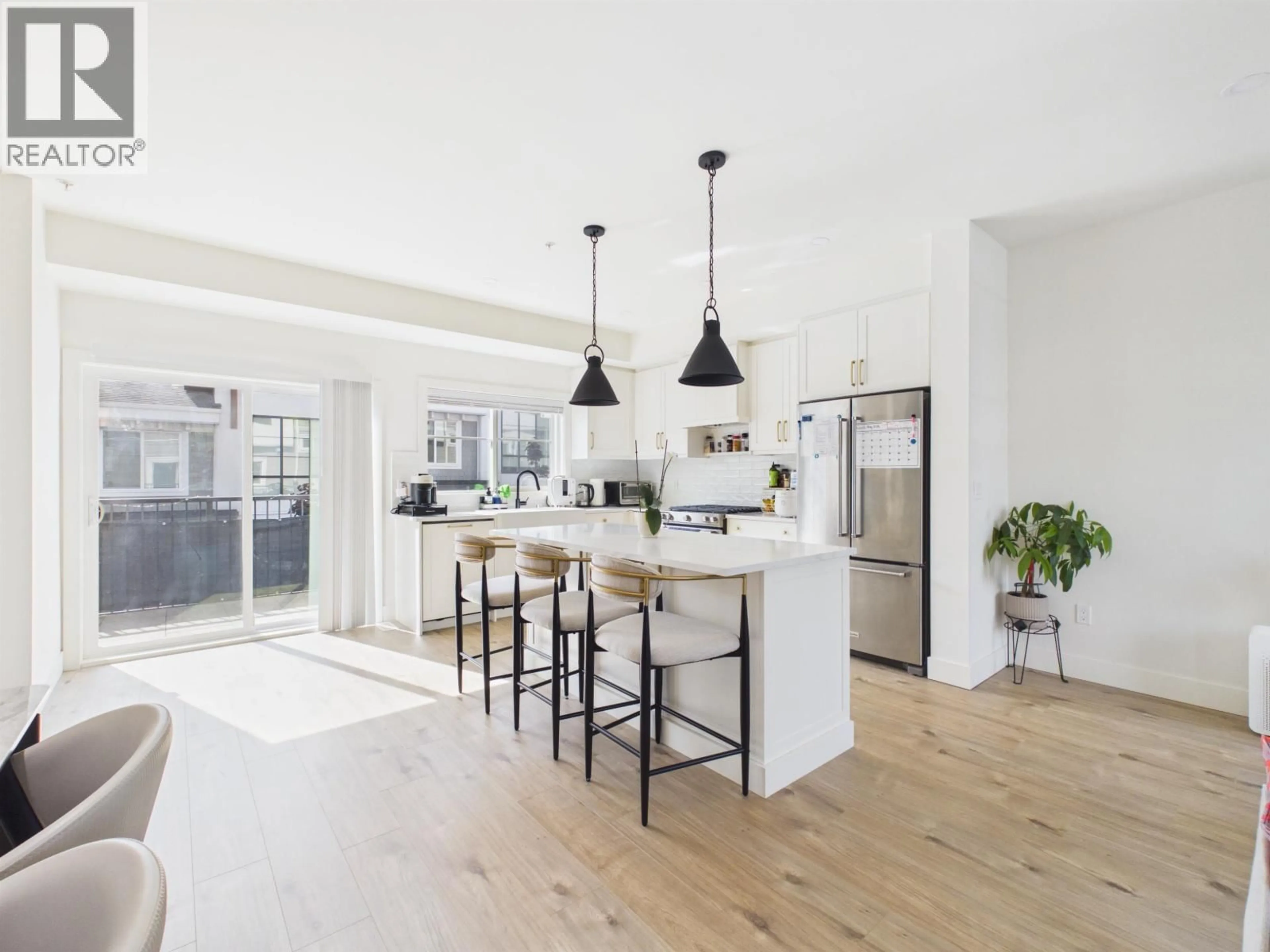 Open concept kitchen, unknown for 19 - 23183 136 AVENUE, Maple Ridge British Columbia V4R0H9