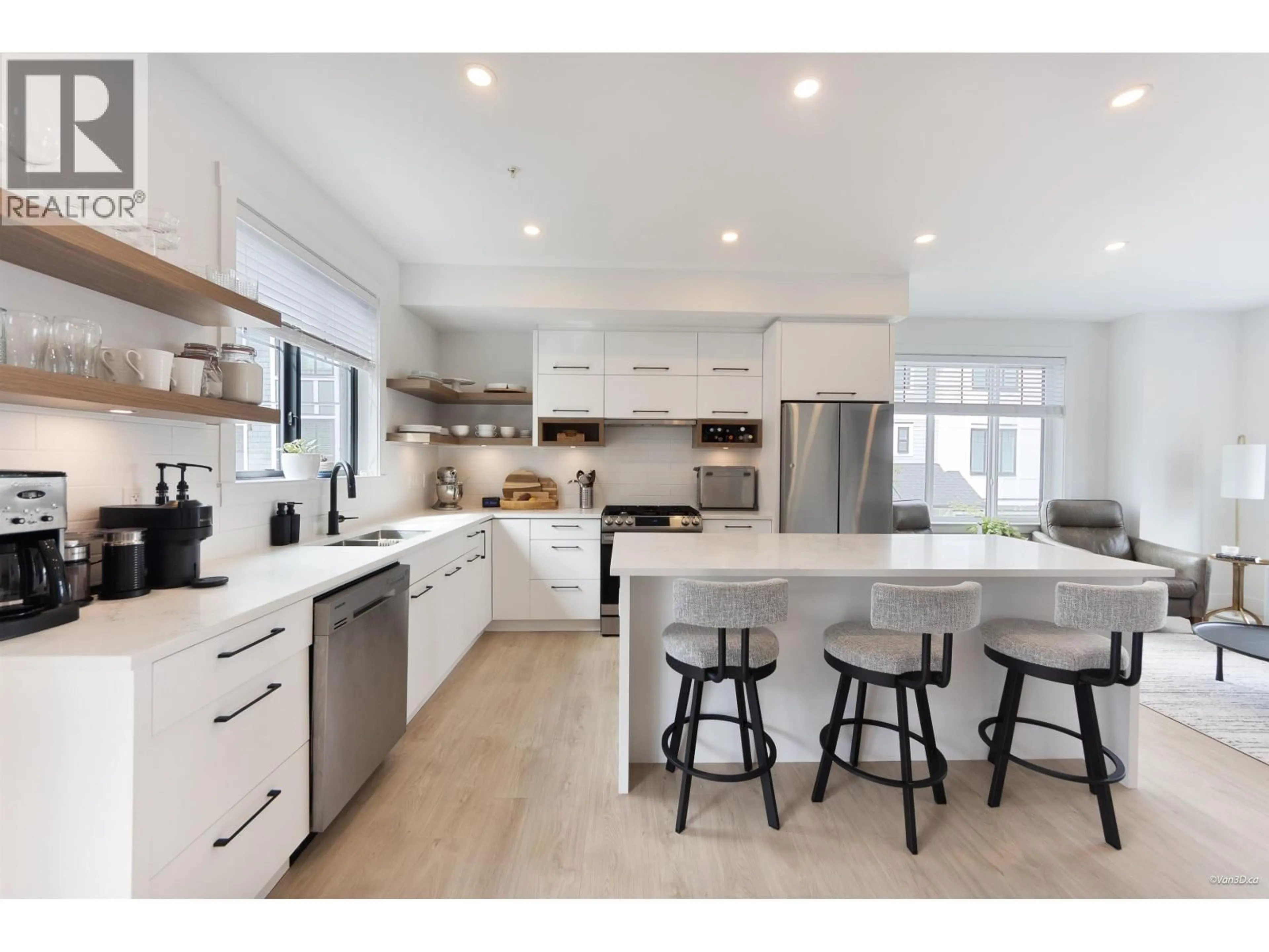 Contemporary kitchen, unknown for 23 - 12018 237 STREET, Maple Ridge British Columbia V4R0H6