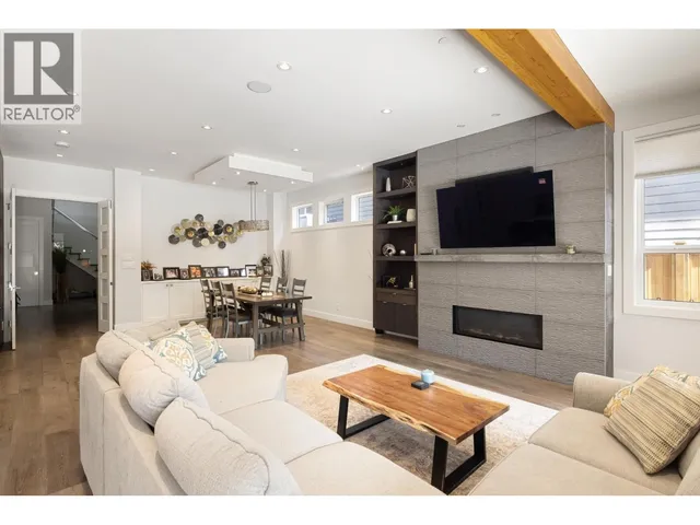 40257 ARISTOTLE DRIVE, Squamish 4