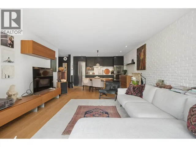 205 - 3264 OAK STREET, Vancouver 4
