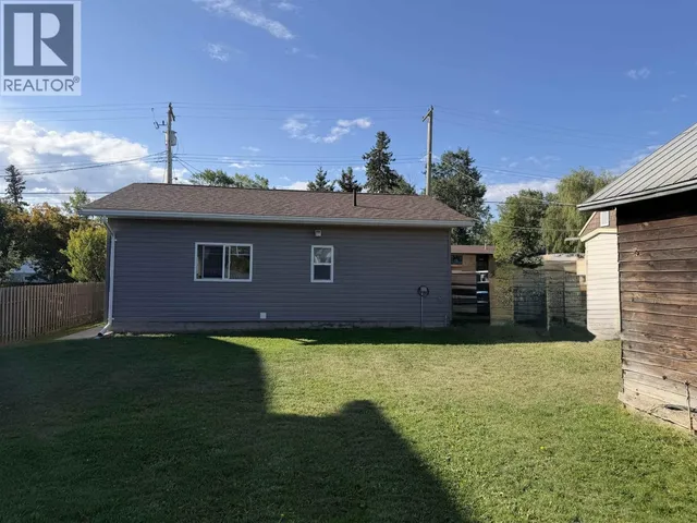 375 STEWART STREET, Vanderhoof 3