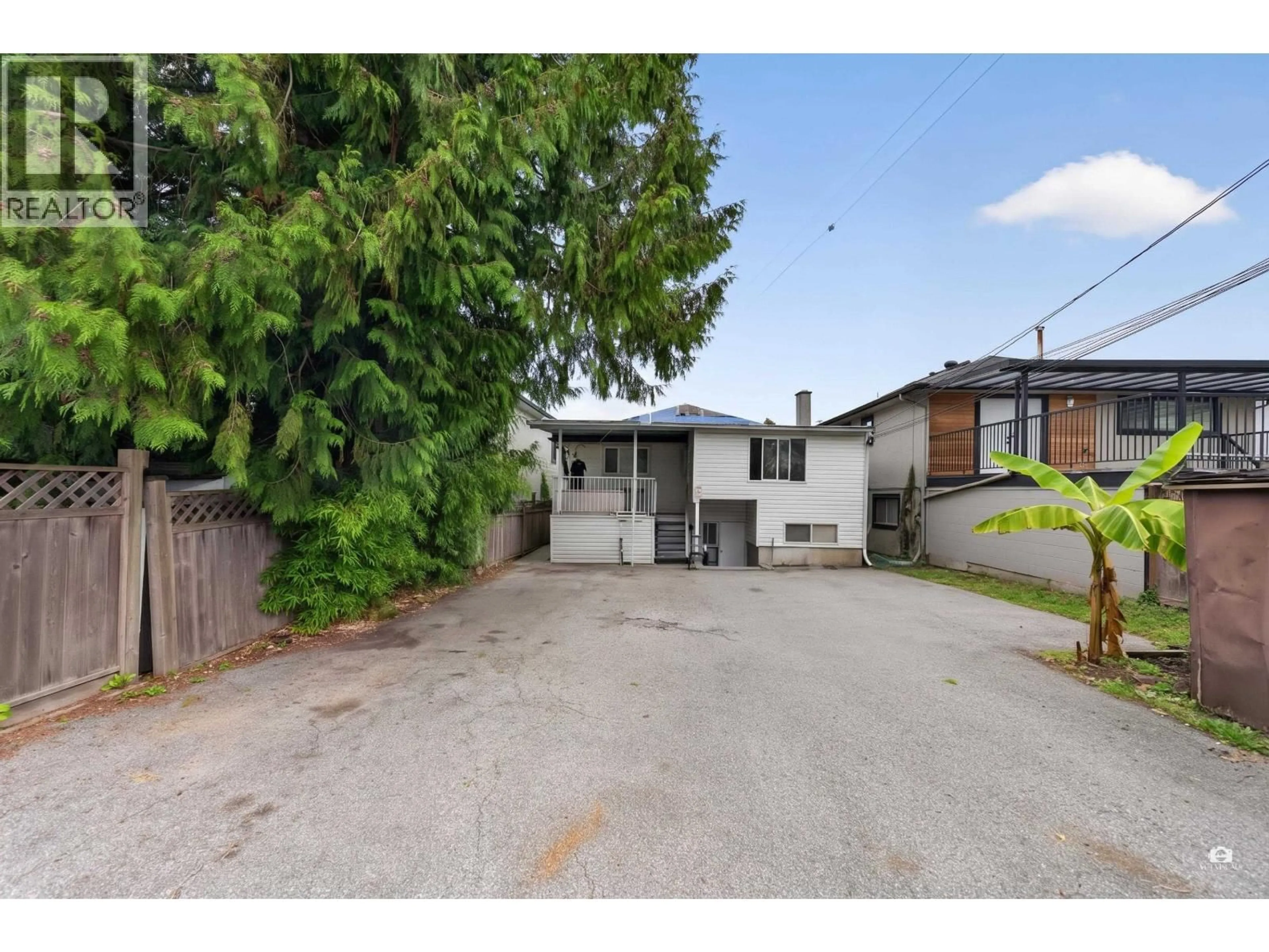 Unknown for 2528 24TH AVENUE, Vancouver British Columbia V5R1C9