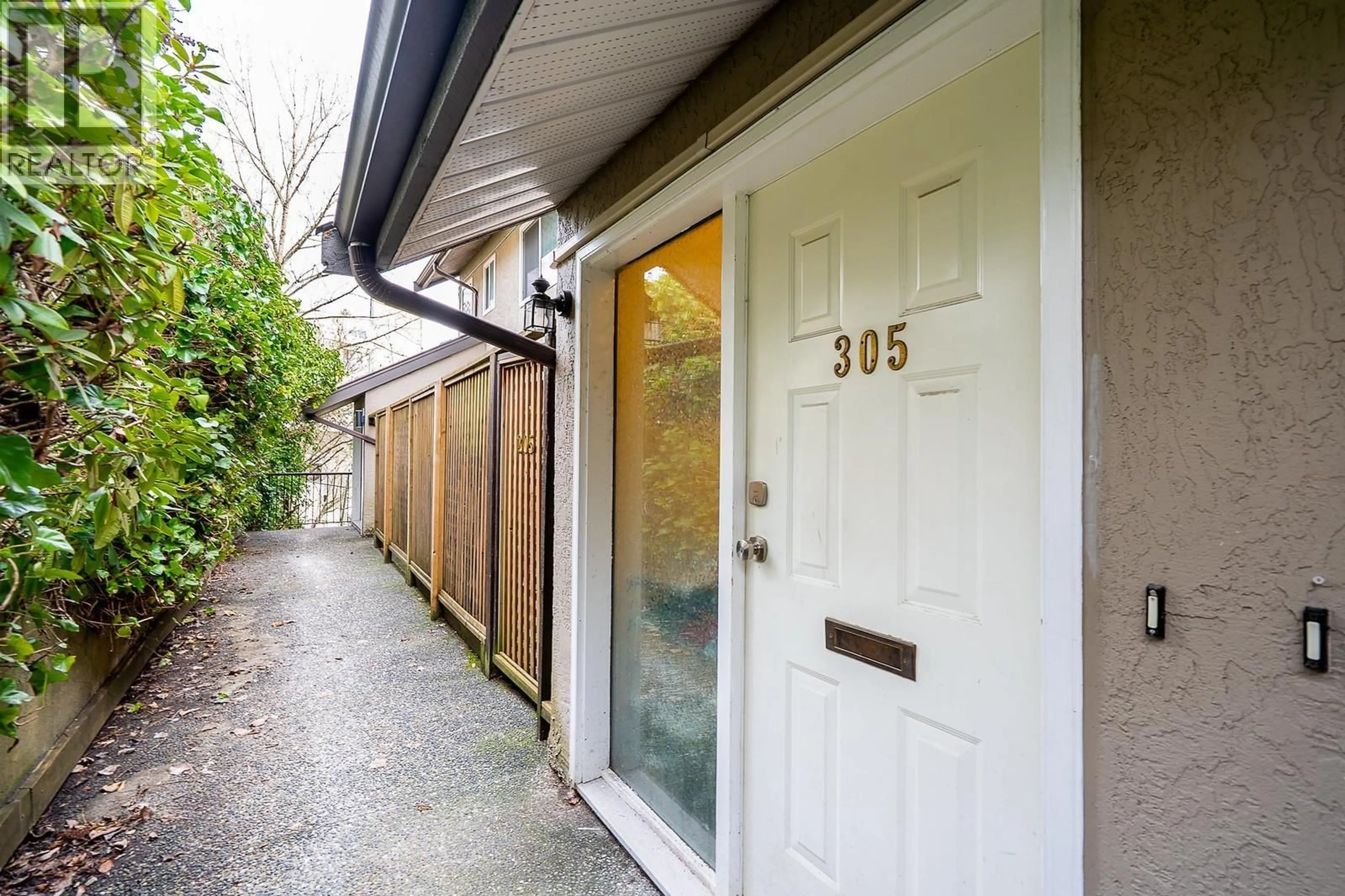 Unknown for 305 - 11726 225TH STREET, Maple Ridge British Columbia V2X6E4
