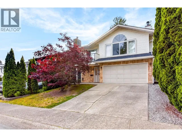 22525 BRICKWOOD CLOSE, Maple Ridge 2