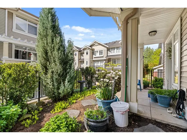 24 - 2925 KING GEORGE BOULEVARD, Surrey 5