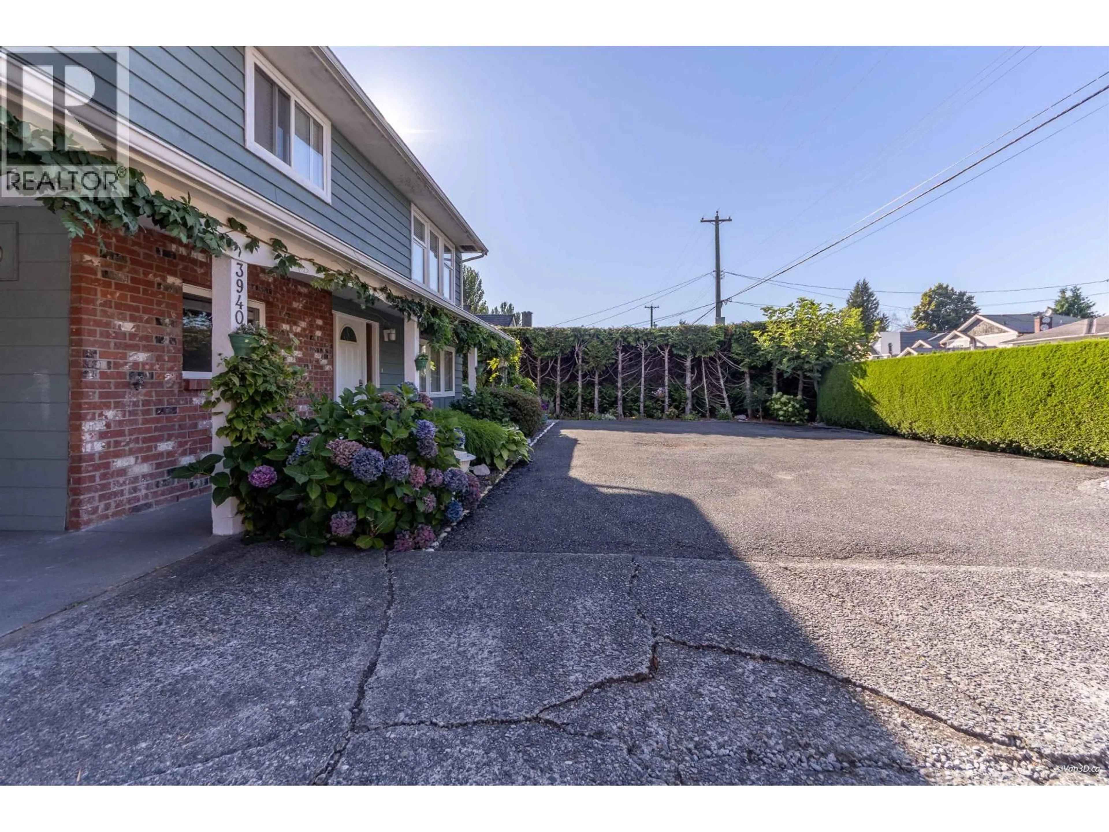 A pic from outside/outdoor area/front of a property/back of a property/a pic from drone, street for 3940 WILLIAMS ROAD, Richmond British Columbia V7E1J6