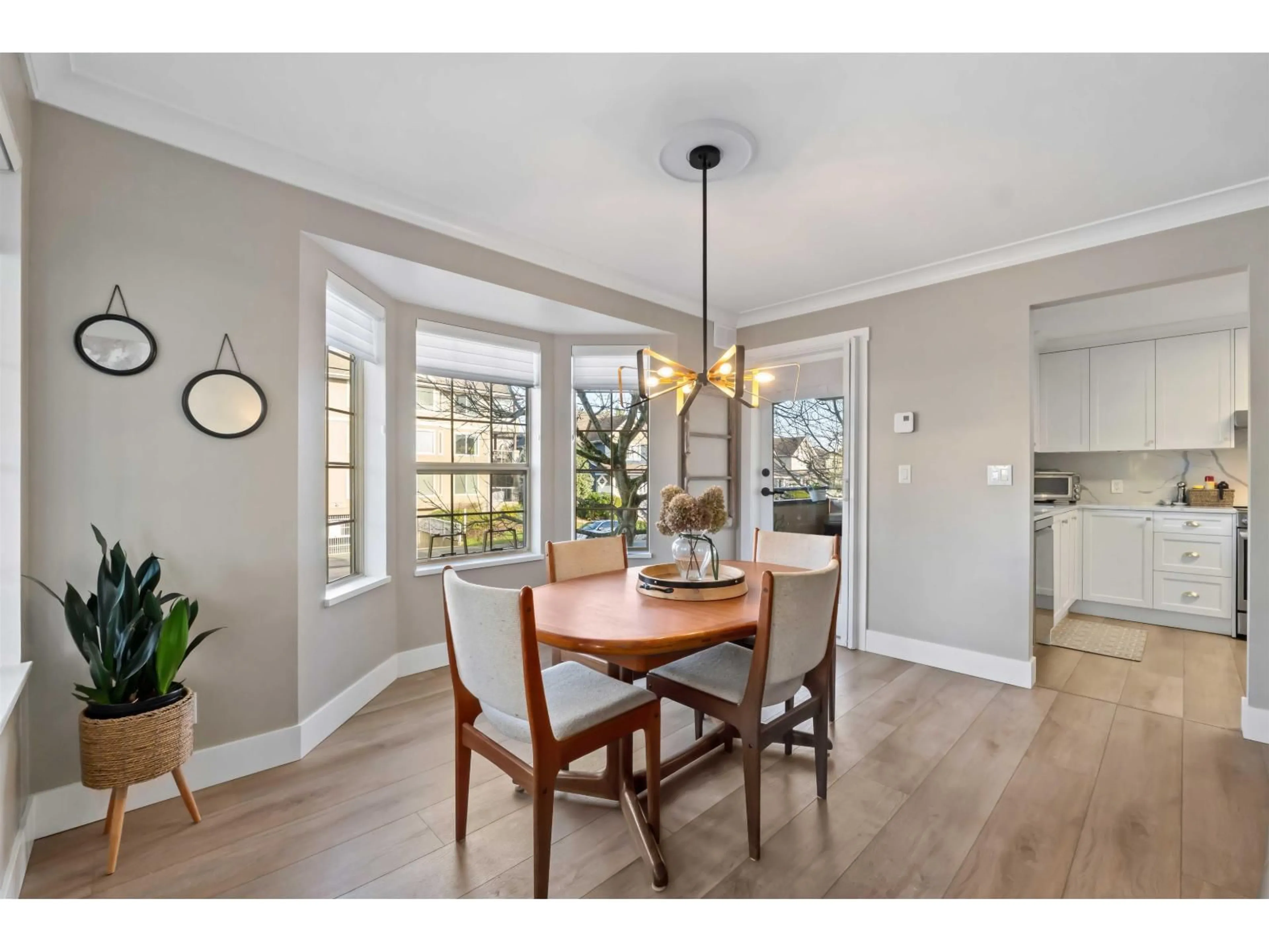 Dining room, wood/laminate floor for 202 - 1488 MERKLIN STREET, White Rock British Columbia V4B4C3