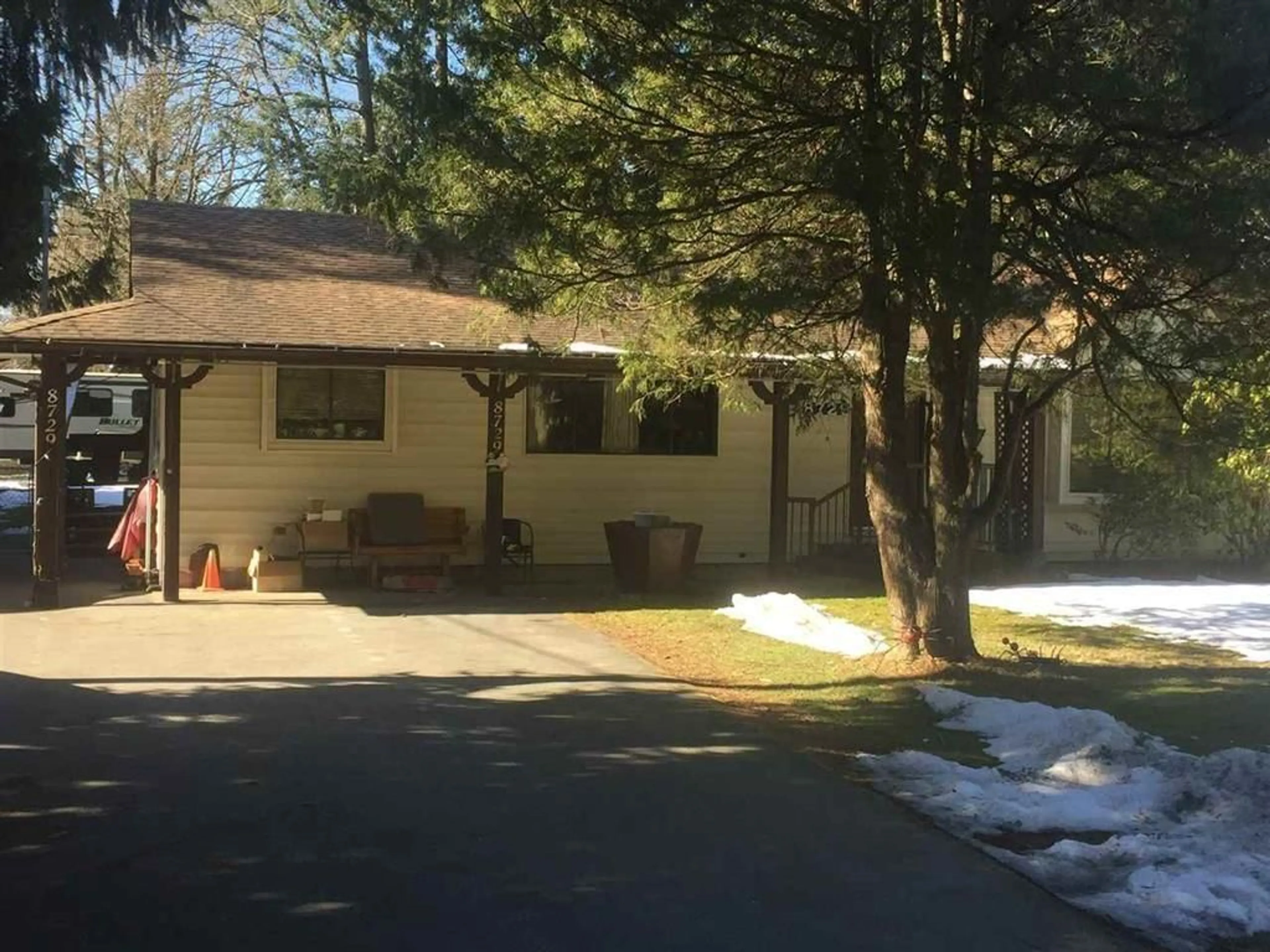 Unknown for 8729 192 STREET, Surrey British Columbia V4N5W4