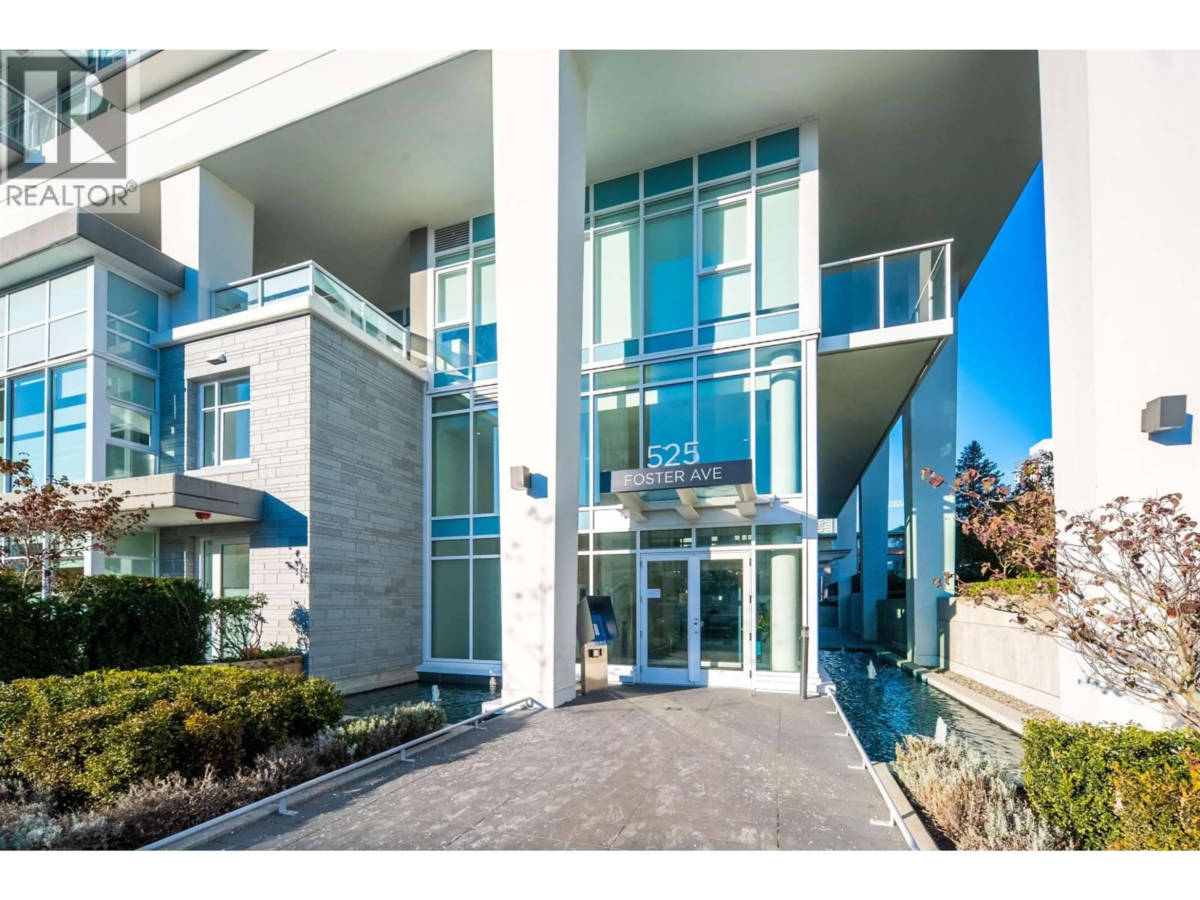 Indoor foyer for 610 - 525 FOSTER AVENUE, Coquitlam British Columbia V3J0H6